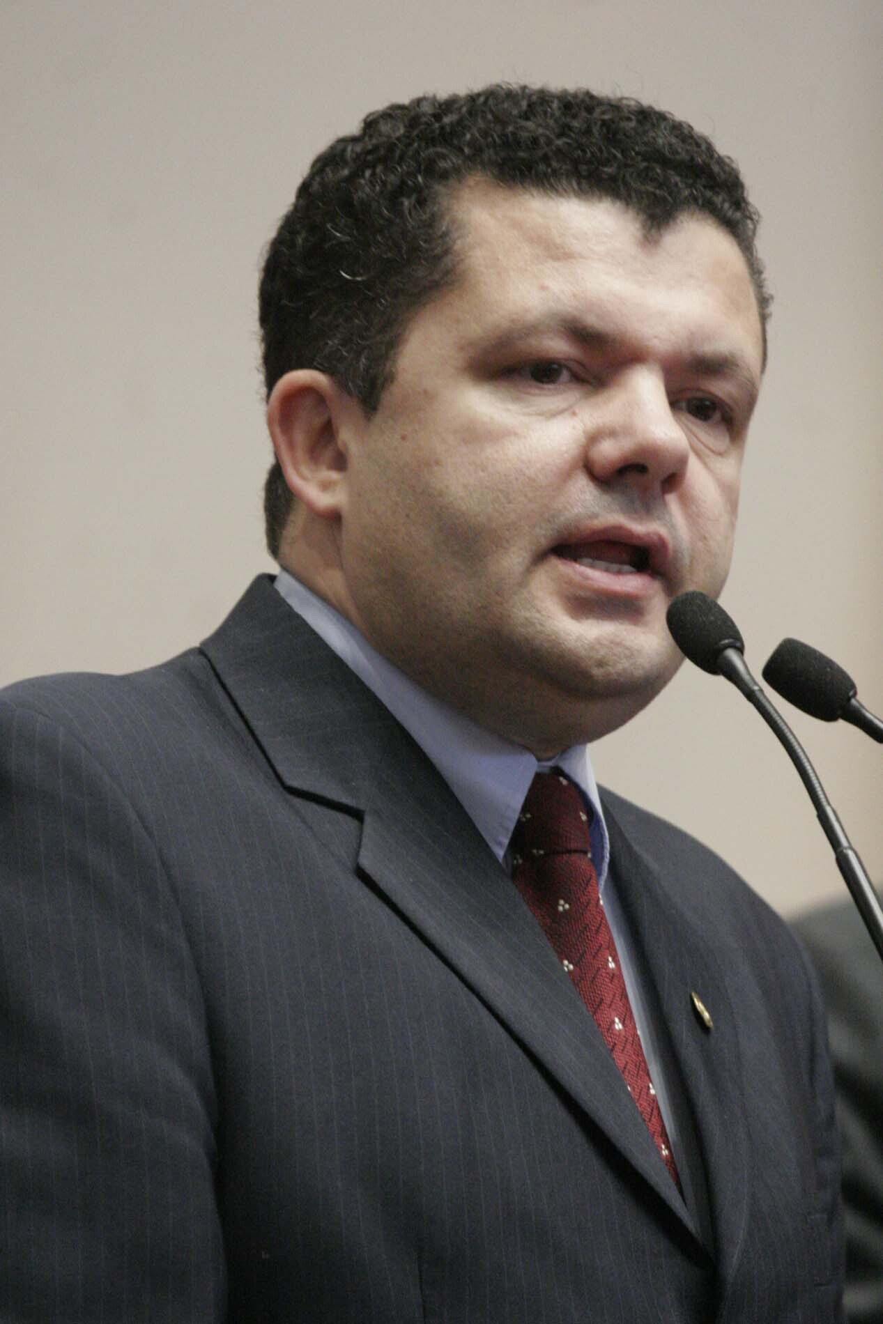 Dos Gabinetes – PT se reúne com sindicalistas e reafirma defesa do salário mínimo regional