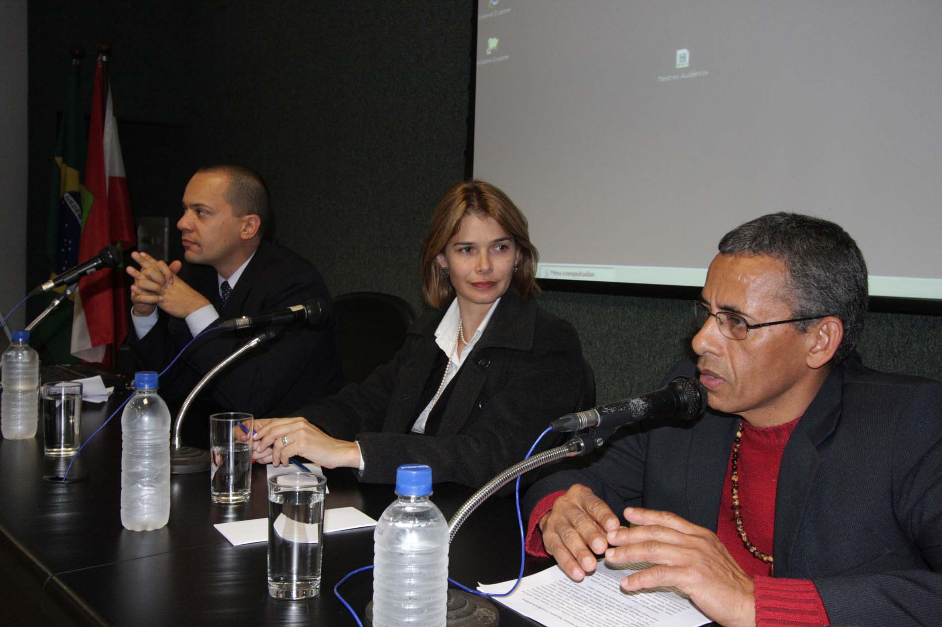 Capoeiristas iniciam discussão sobre a regulamentação da profissão