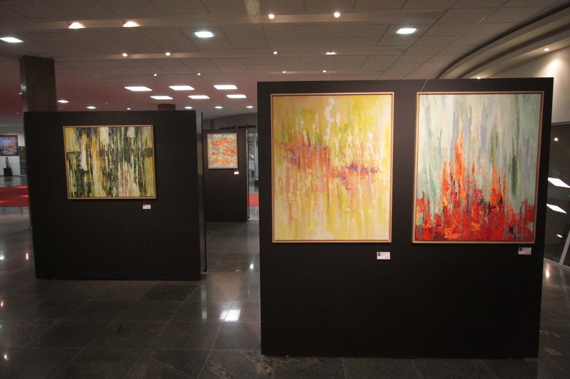 Exposição da artista Lilian Martins