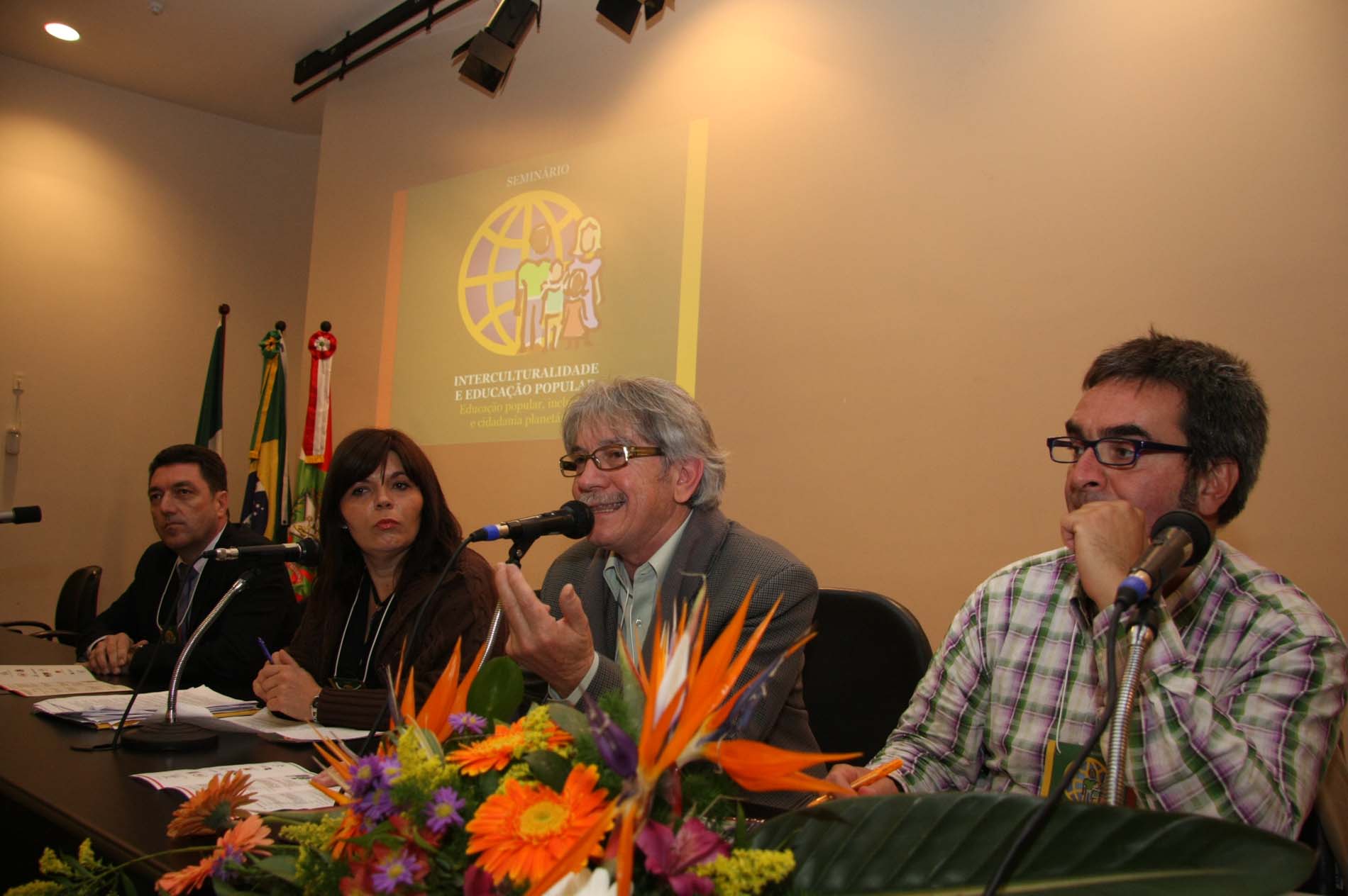 Seminário Internacional Educação Popular Frente a Globalização