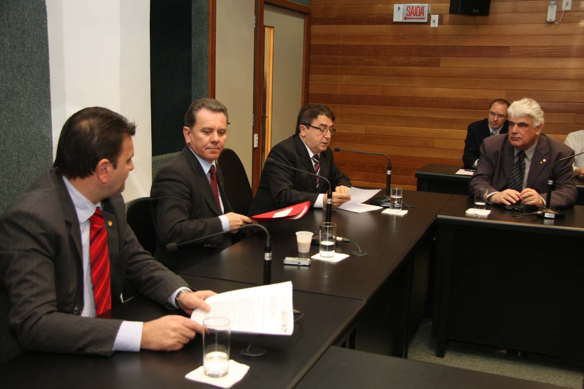 Reunião da Comissão Especial sobre a escolha do conselheiro TCE