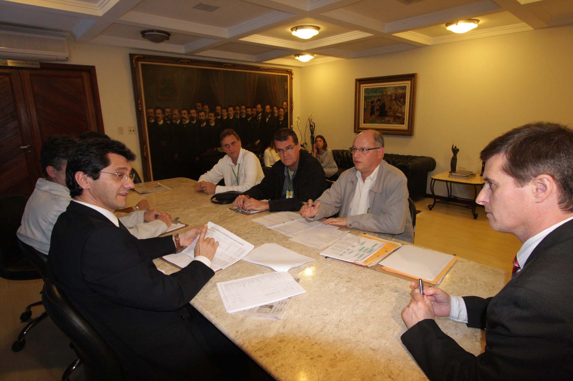 Reunião com representantes do Sindicato dos Servidores da Assembleia Legislativa do Estado de Santa Catarina (SINDALESC) e da Associação dos Funcionários da Assembleia Legislativa do Estado de SC