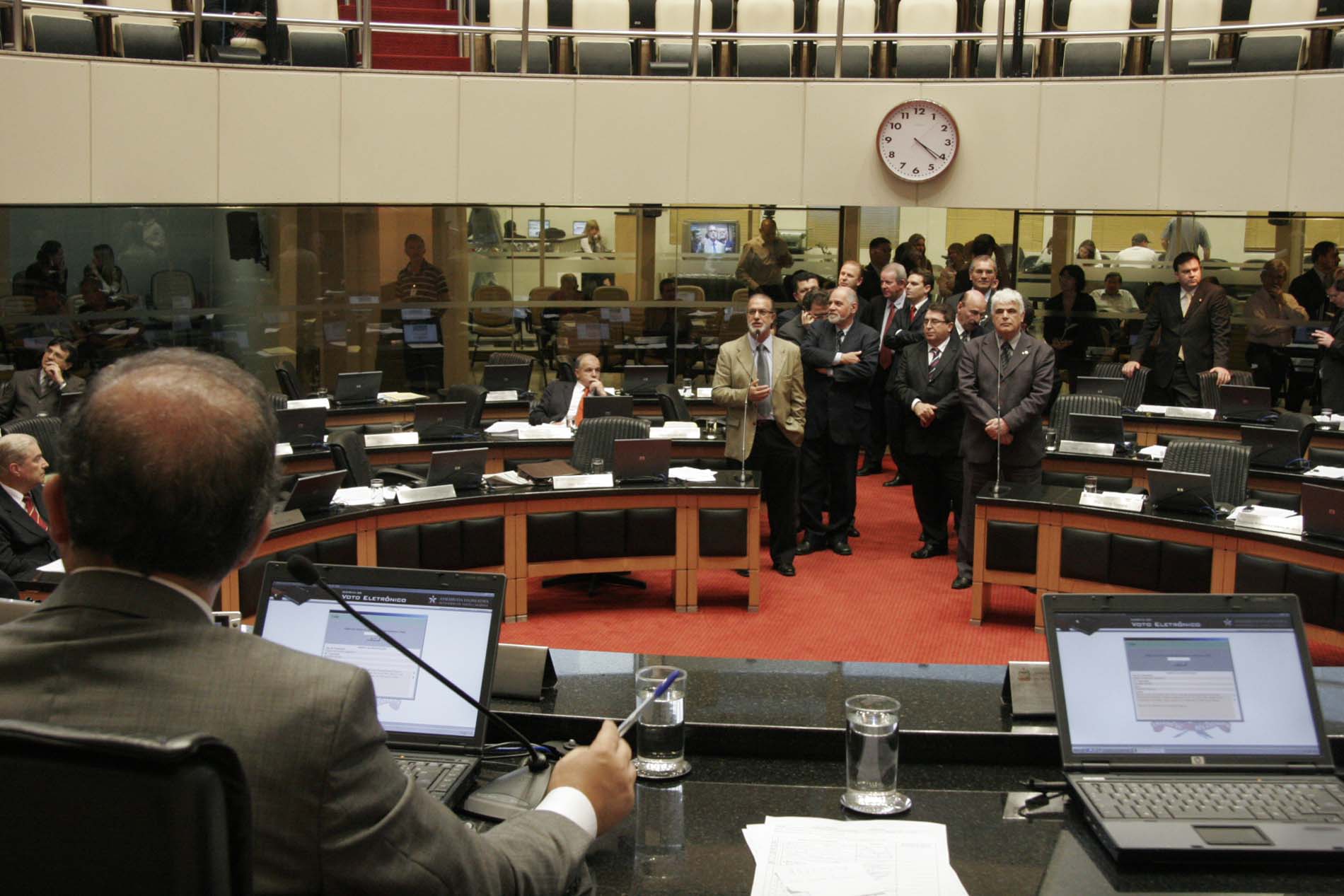 Sessão Ordinária - Plenário Osni Régis - Deputados elegem Julio Garcia como conselheiro do Tribunal de Contas do Estado.