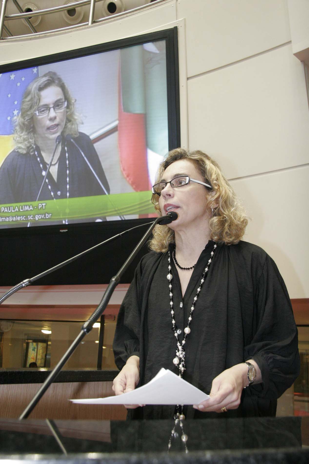 Deputada Ana Paula Lima (PT)