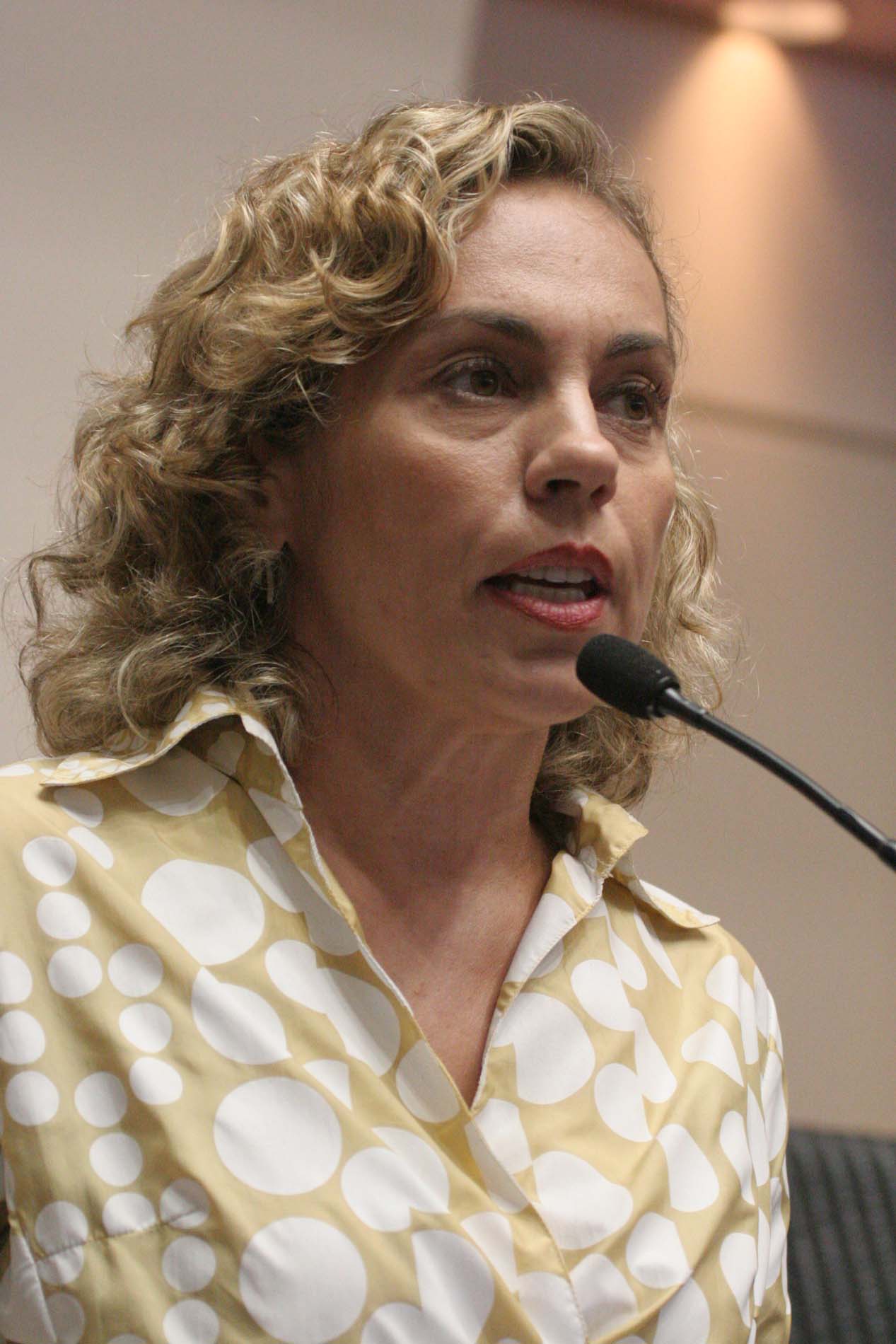 Deputada Ana Paula Lima (PT)