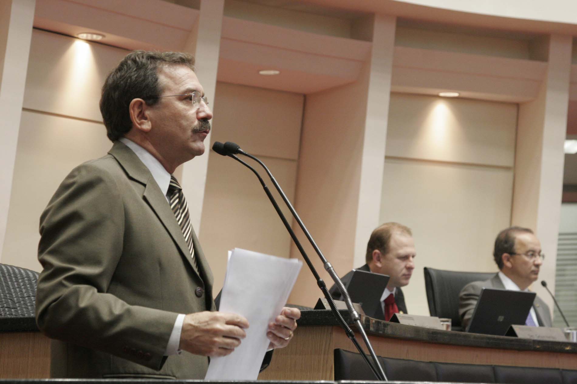 Sessão Ordinária - Plenário Osni Régis - Deputado Serafim Venzon (PSDB)