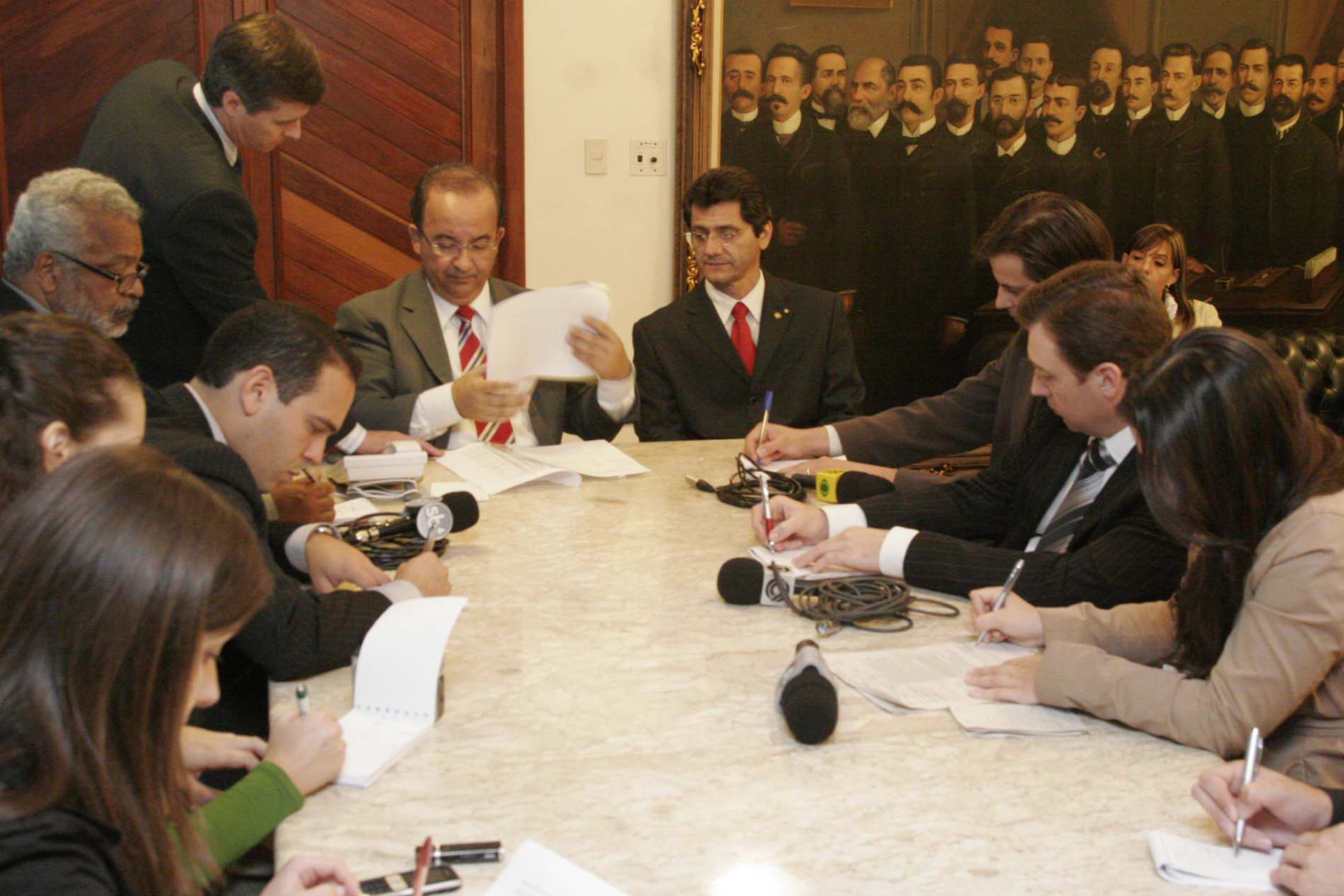 Entrevista Coletiva - Dep. Jorginho Mellho (PSDB)