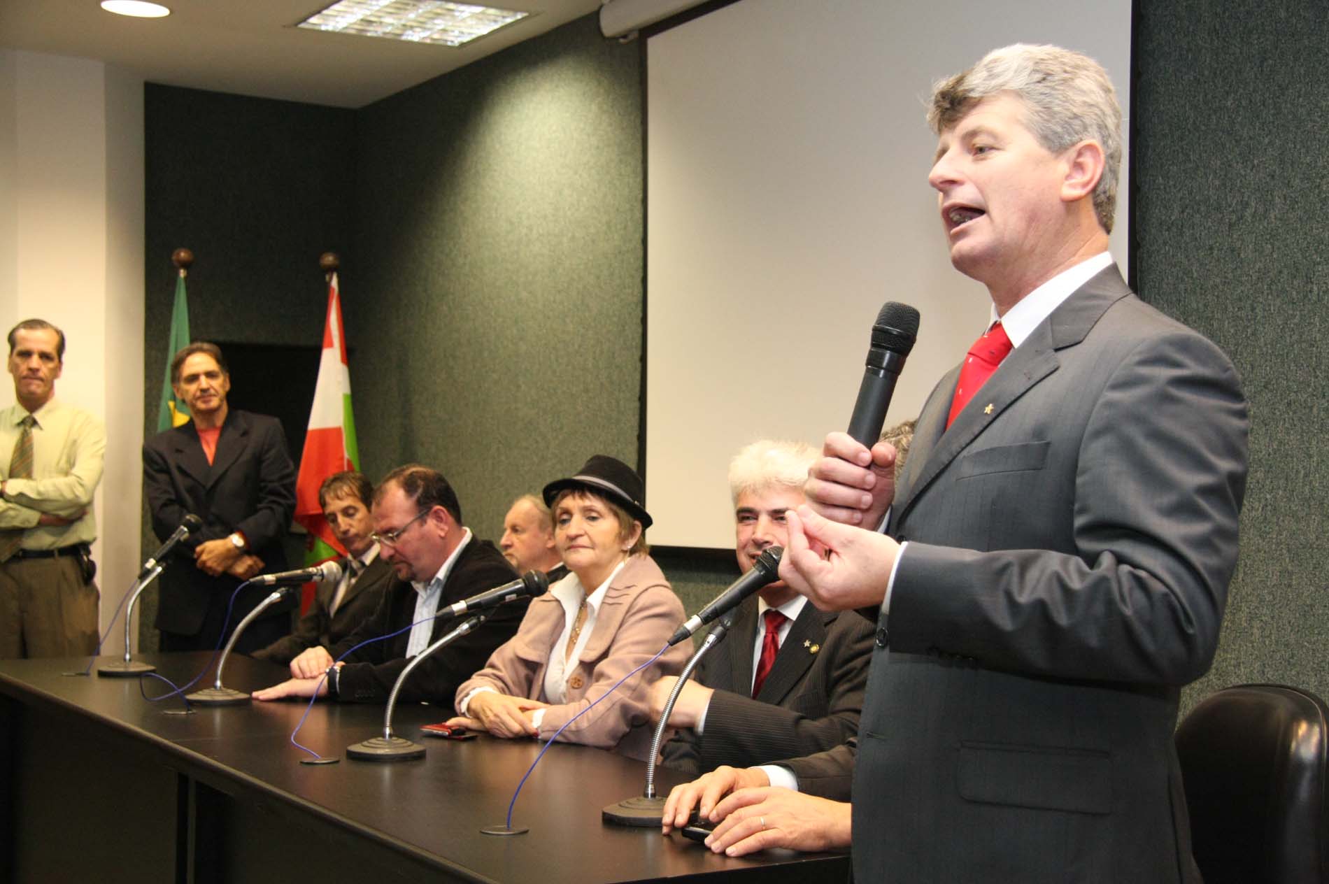 Ato em comemoração a posse do Dep. Círio Vandresen
