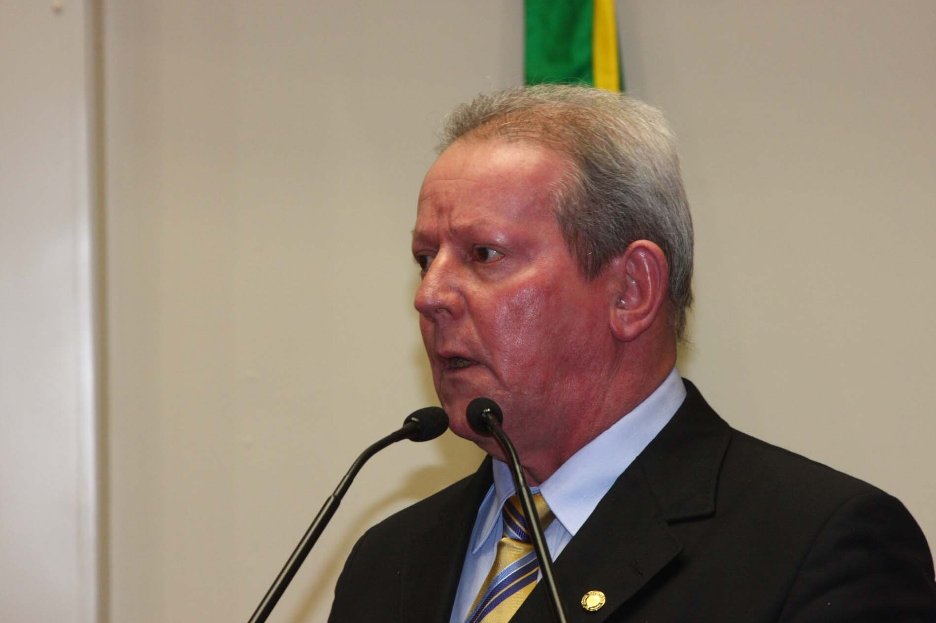 Dos Gabinetes – CCJ aprova prioridade para processos que envolvem idosos e deficientes
