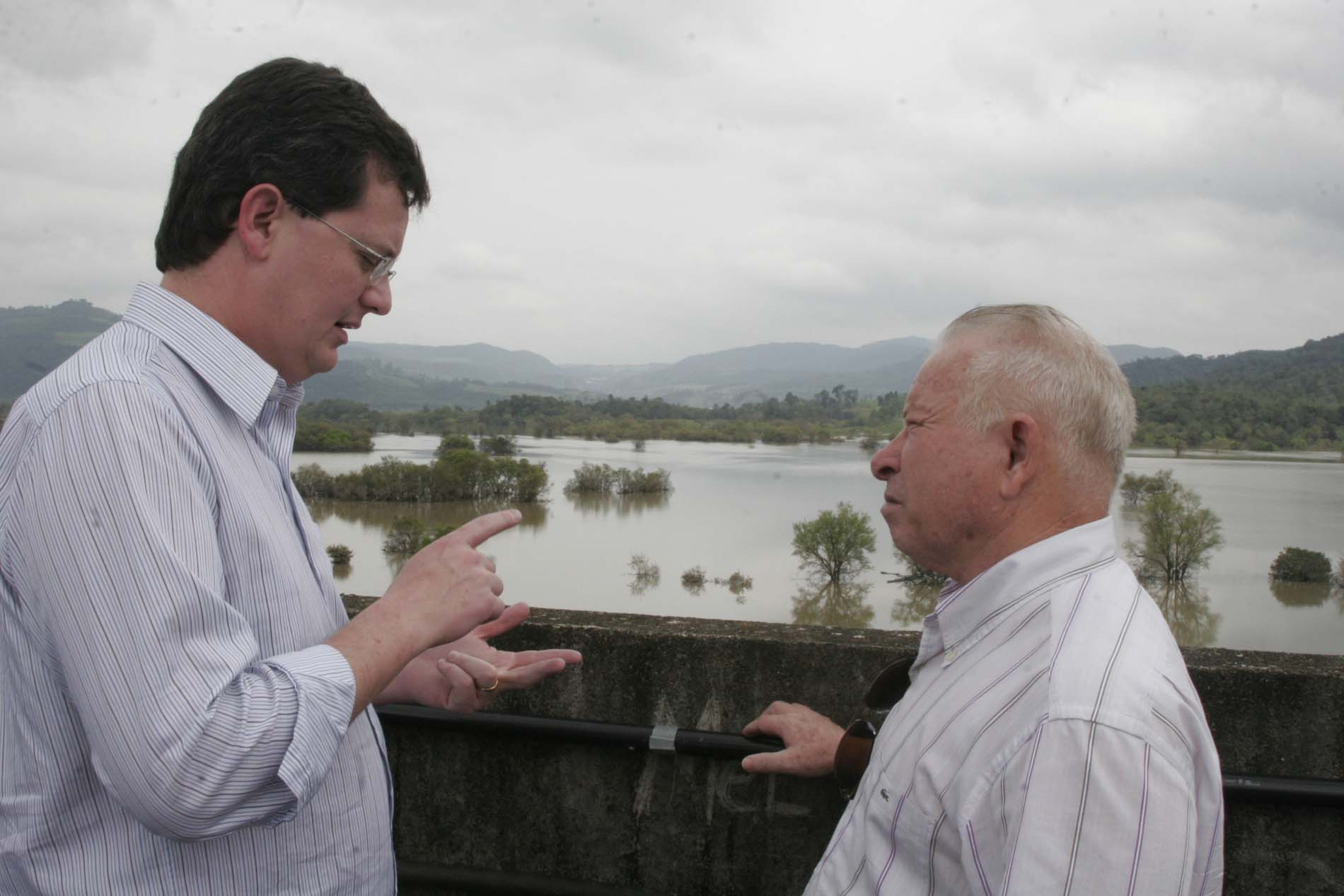 Visita a barragem de Taió