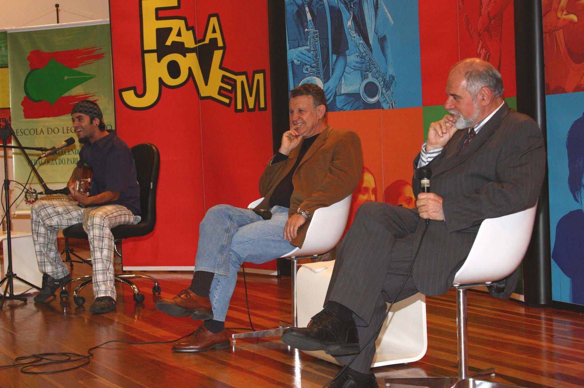 Dos Gabinetes – Andrino fala sobre sustentabilidade a estudantes de Florianópolis