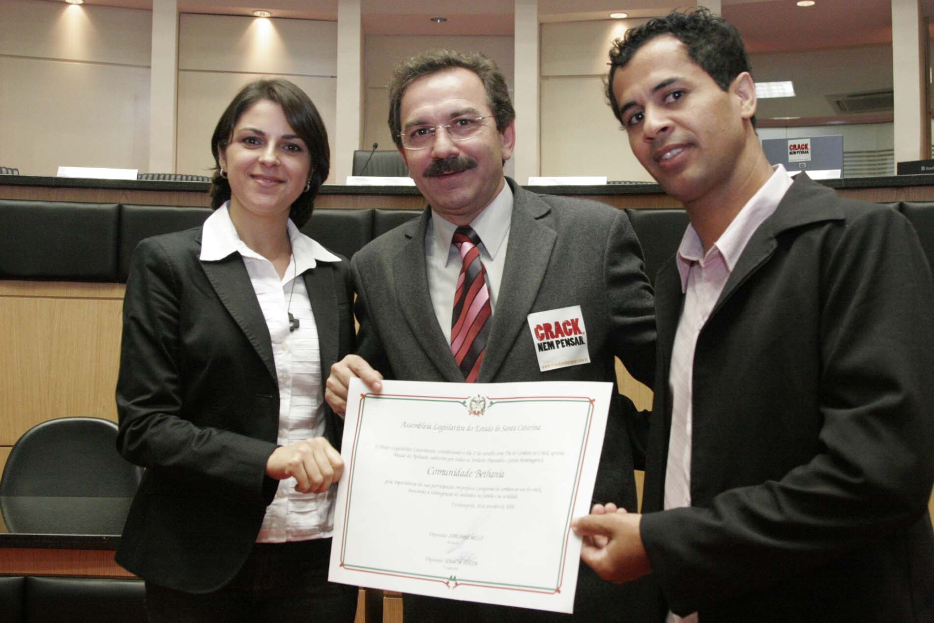 Dos Gabinetes – Comunidade Bethânia recebe homenagem na Assembleia Legislativa