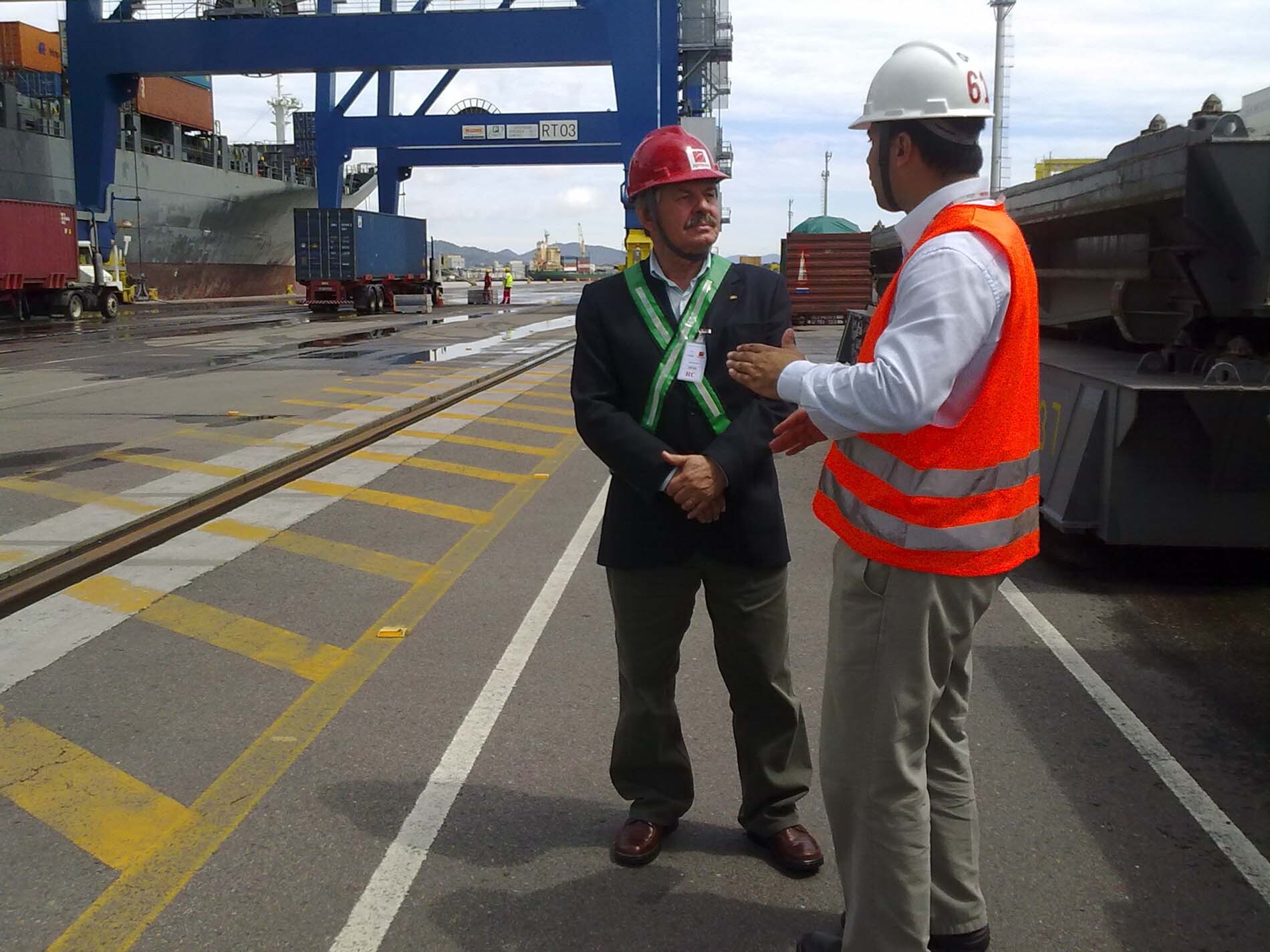 Dos Gabinetes – Comissão de Transporte comemora retomada de obras e ampliações nos portos de Santa C