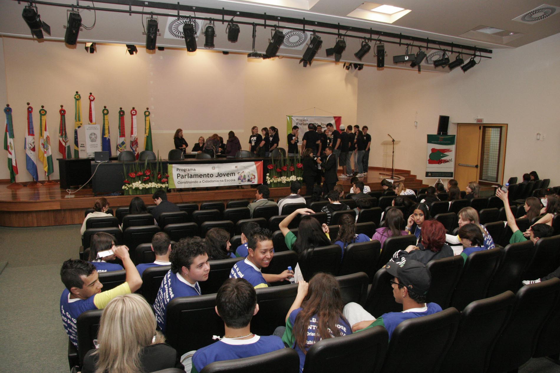 Parlamento Jovem - Escola do Lesgislativo
