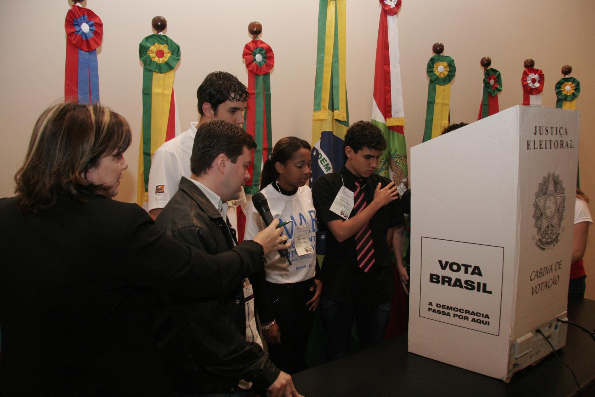 Parlamento Jovem - Escola do Lesgislativo