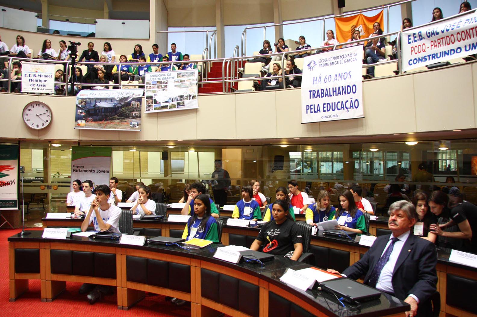 8ª edição do Programa Parlamento Jovem