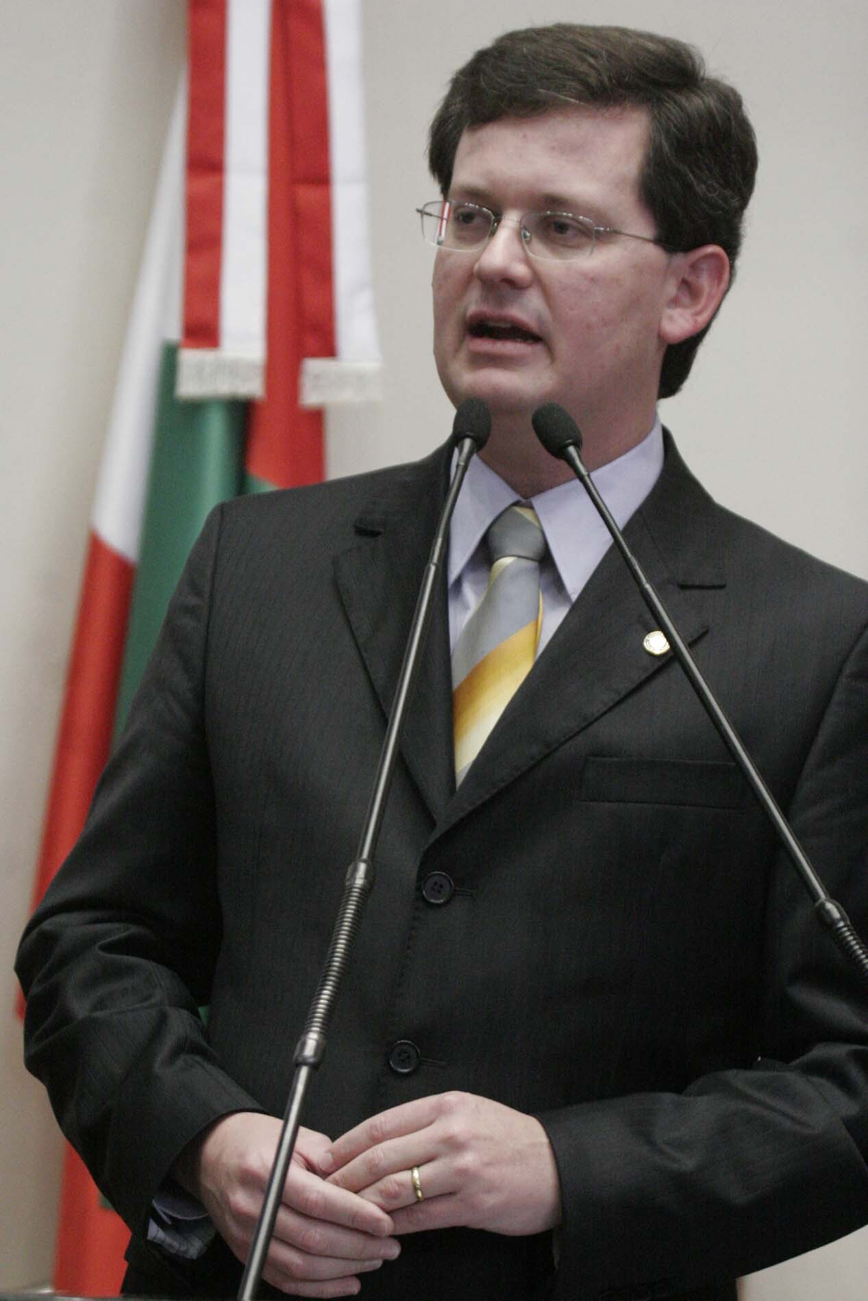 Dos Gabinetes – Kuhlmann assume liderança do DEM no Parlamento