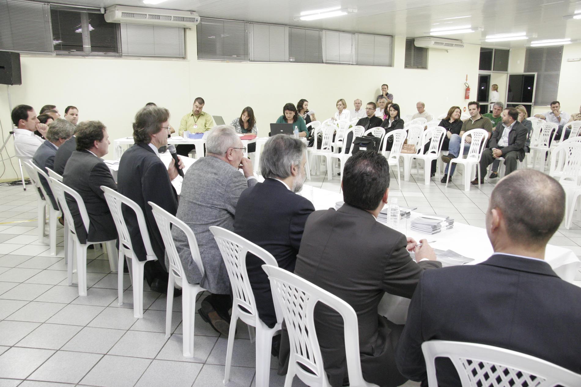 Audiência Pública sobre as Câmaras Regionais e a descentralização do acesso a justiça em Santa Catarina - Chapecó/SC.