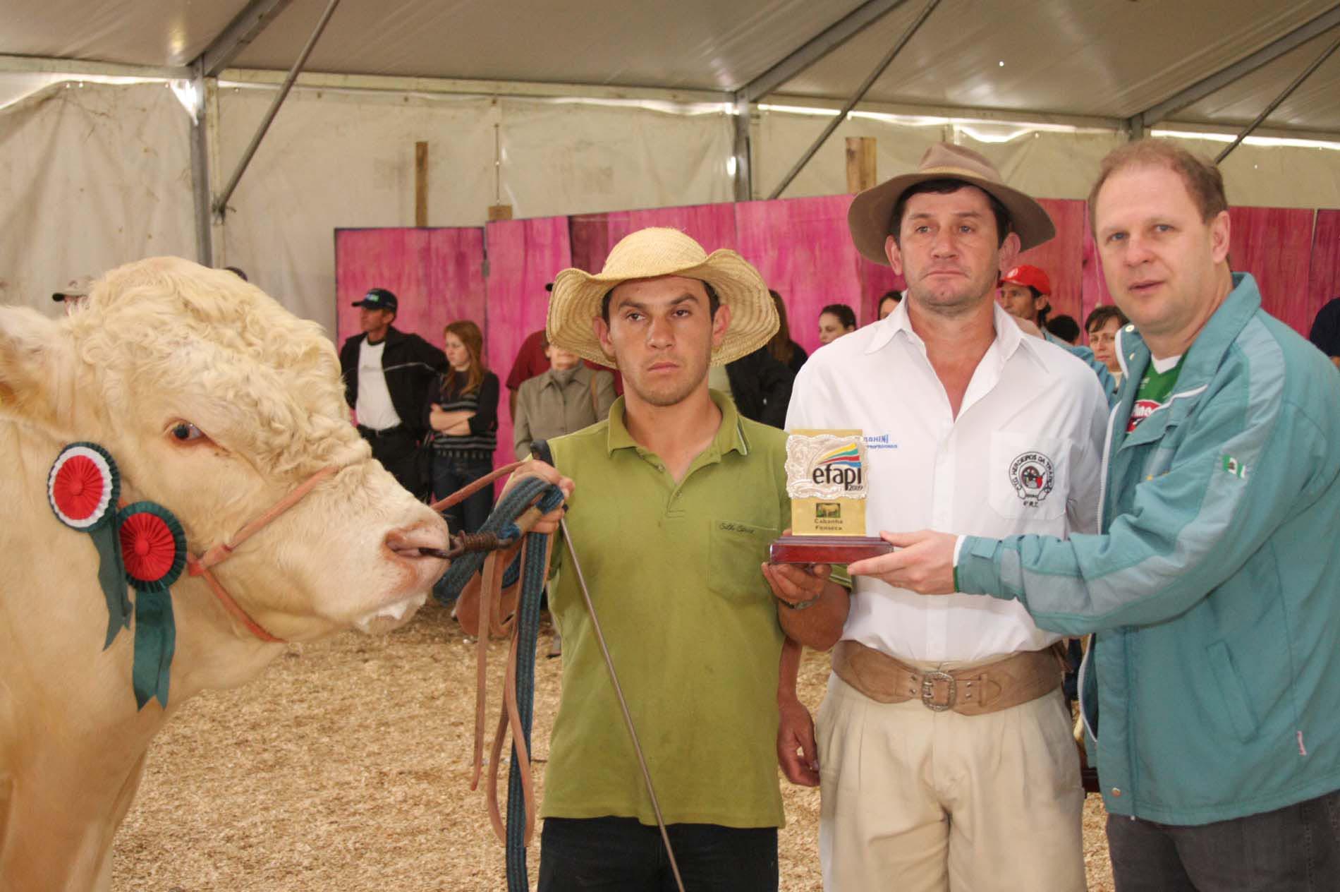 Show de João Bosco e Vinícius encerra as atrações da Efapi 2009