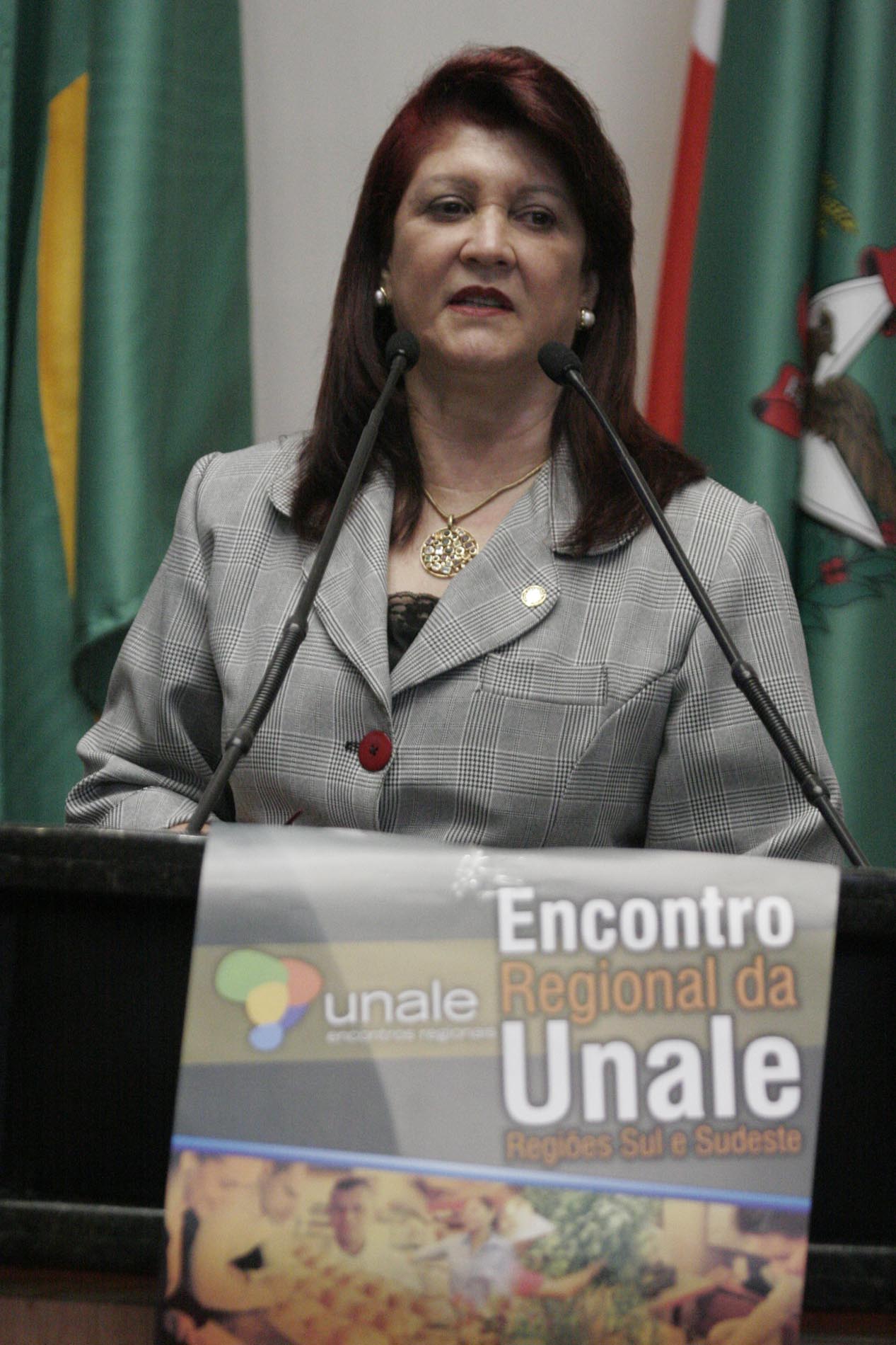 Deputada Professora Odete de Jesus (PRB)
