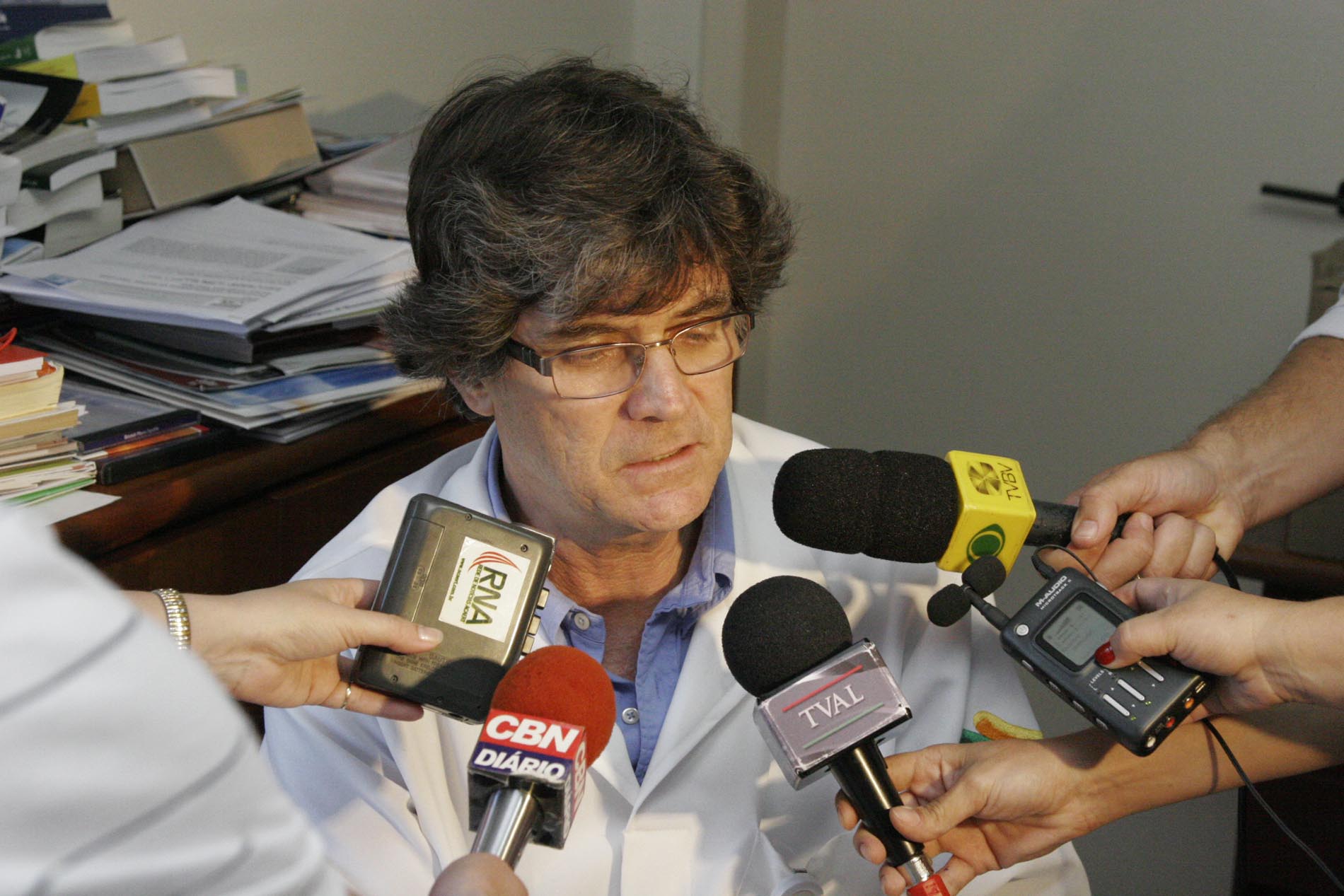 Dr.Valter Rótulo de Araújo