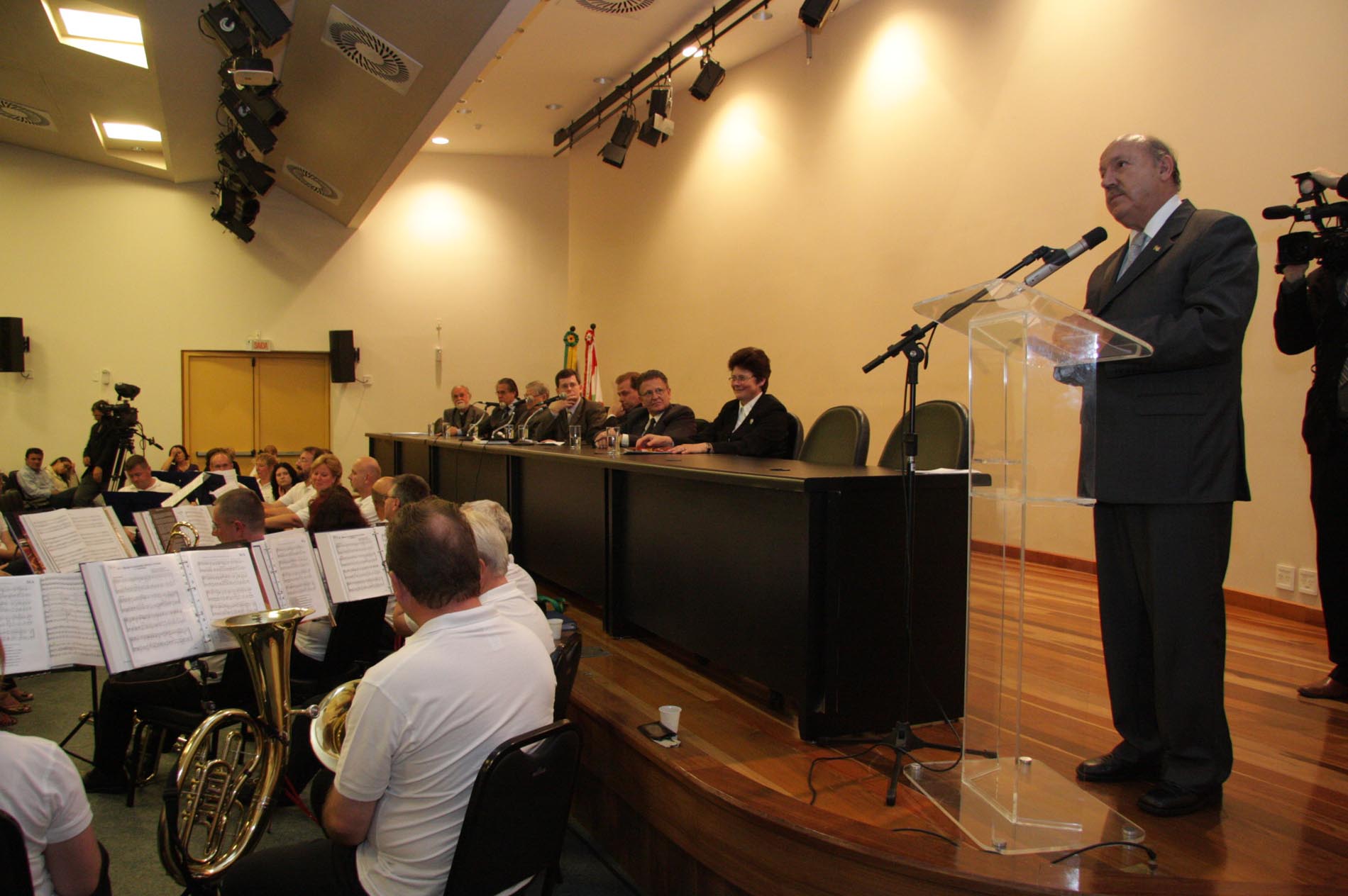 Ato Parlamentar Solene em homenagem à Igreja Evangélica de Confissão Luterana do Brasil pela passagem dos 60 anos de constituição em Santa Catarina.