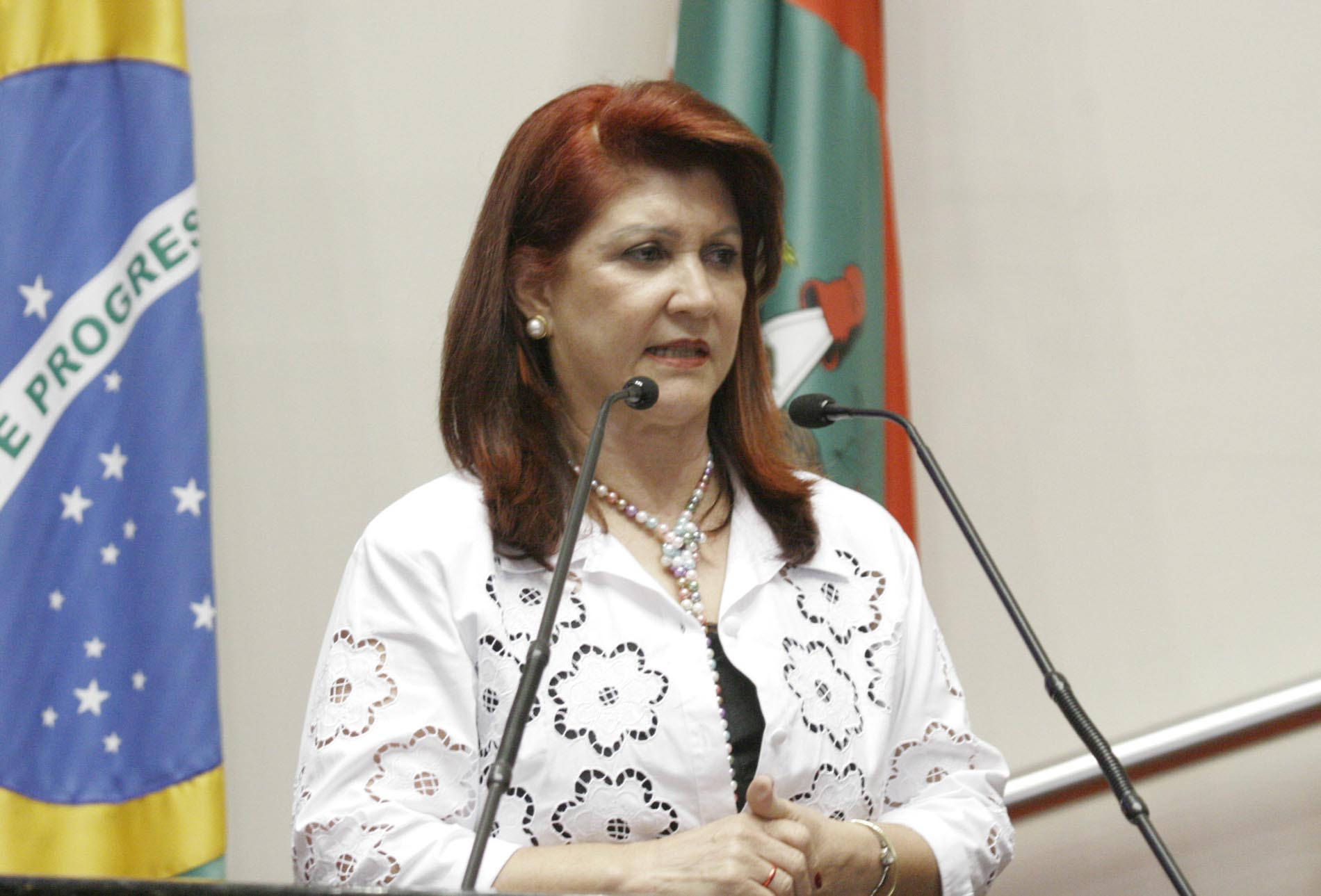 Deputada Professora Odete de Jesus (PRB)