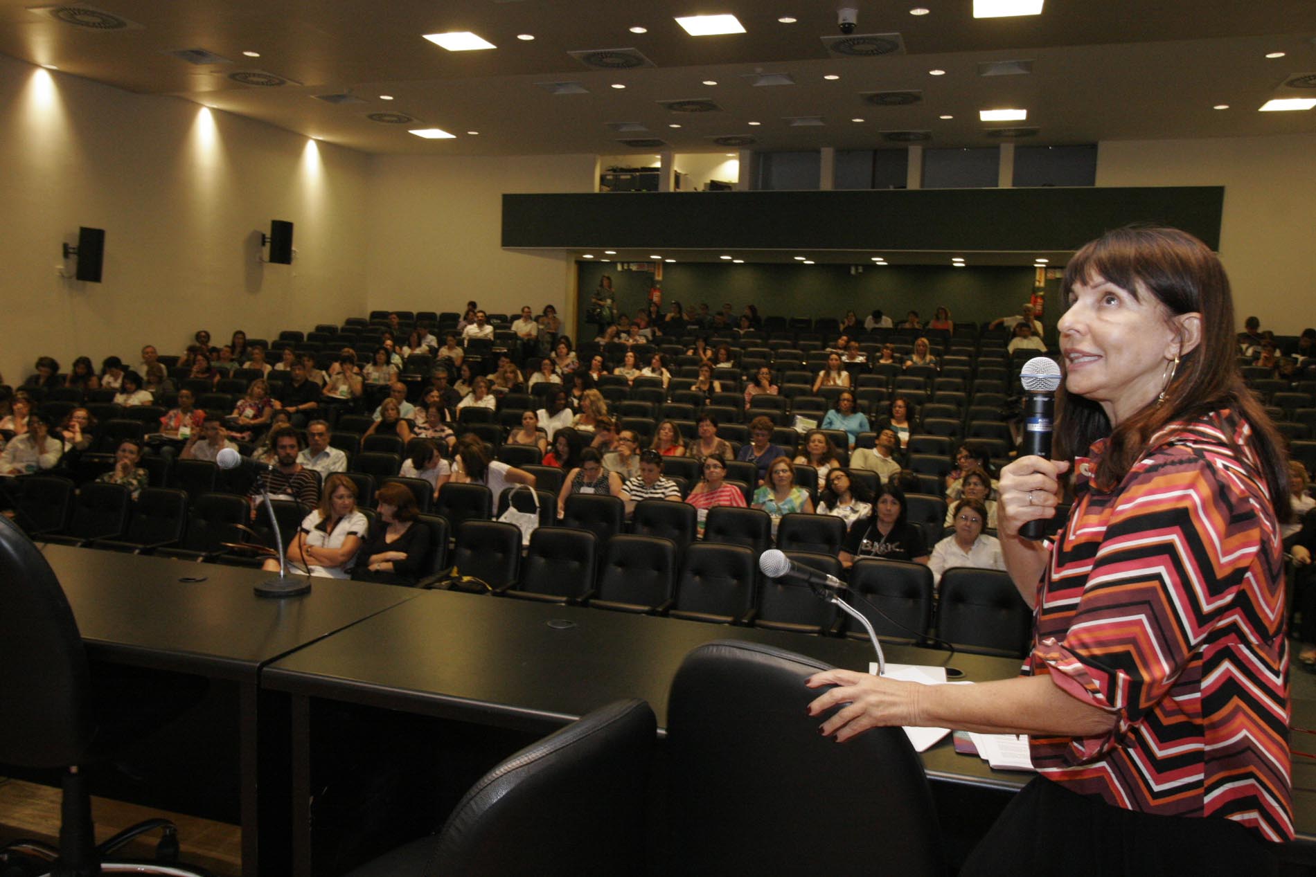 Seminário Regional  - Os Desafios da Educação Brasileira: Violência e Drogas nas Escolas -