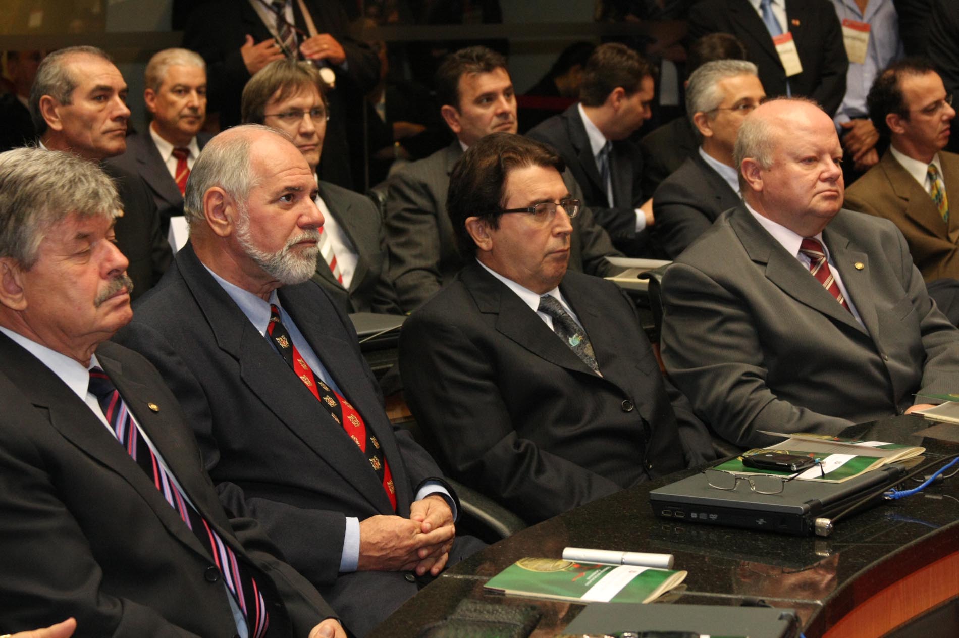 Sessão Solene de Concessão da Comenda do Legislativo Catarinense
