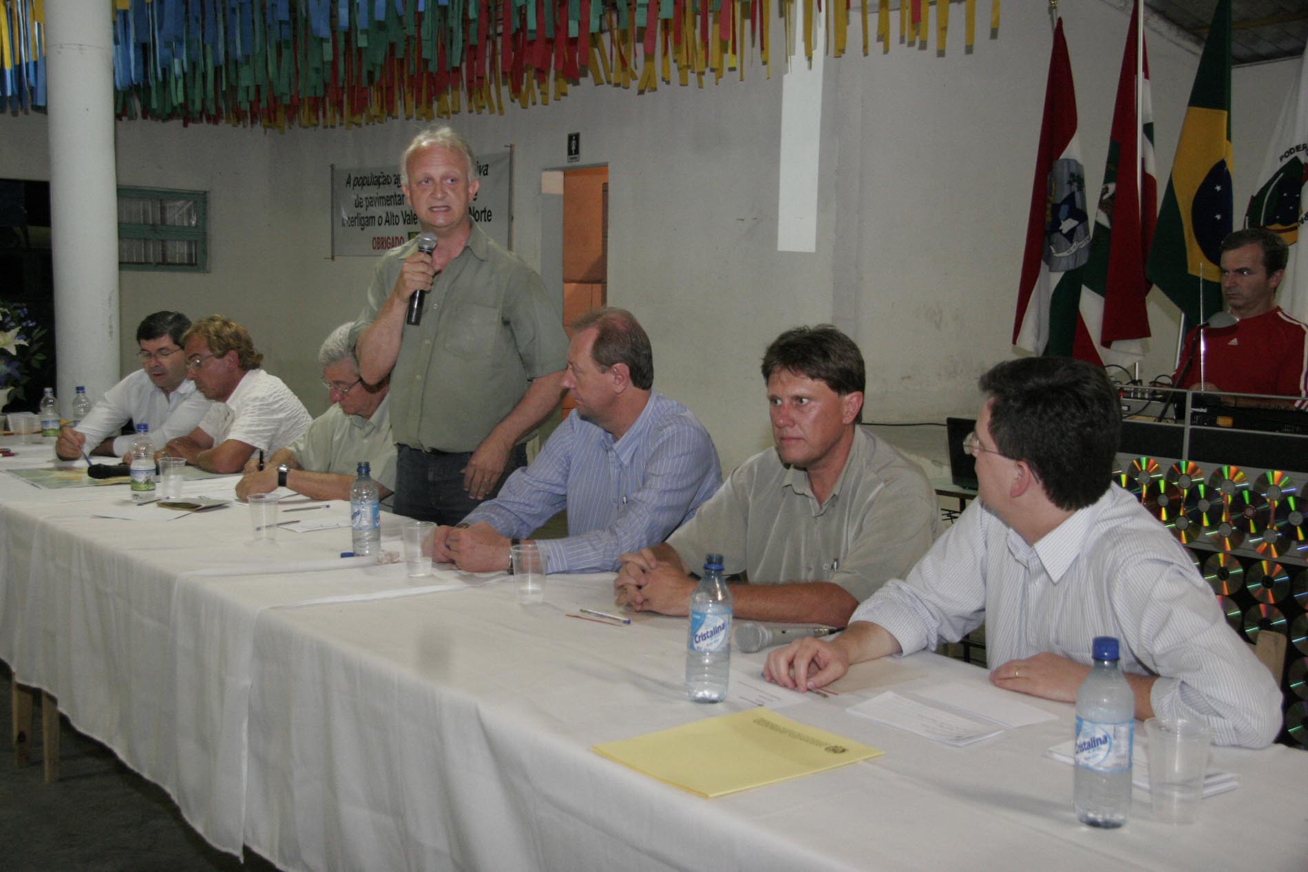 Audiência Pública para discutir as Ligações Asfálticas entre o Alto Vale do Itajaí e o Planalto Norte previstas pelo Governo de Santa Catarina - Witmarsum/SC.