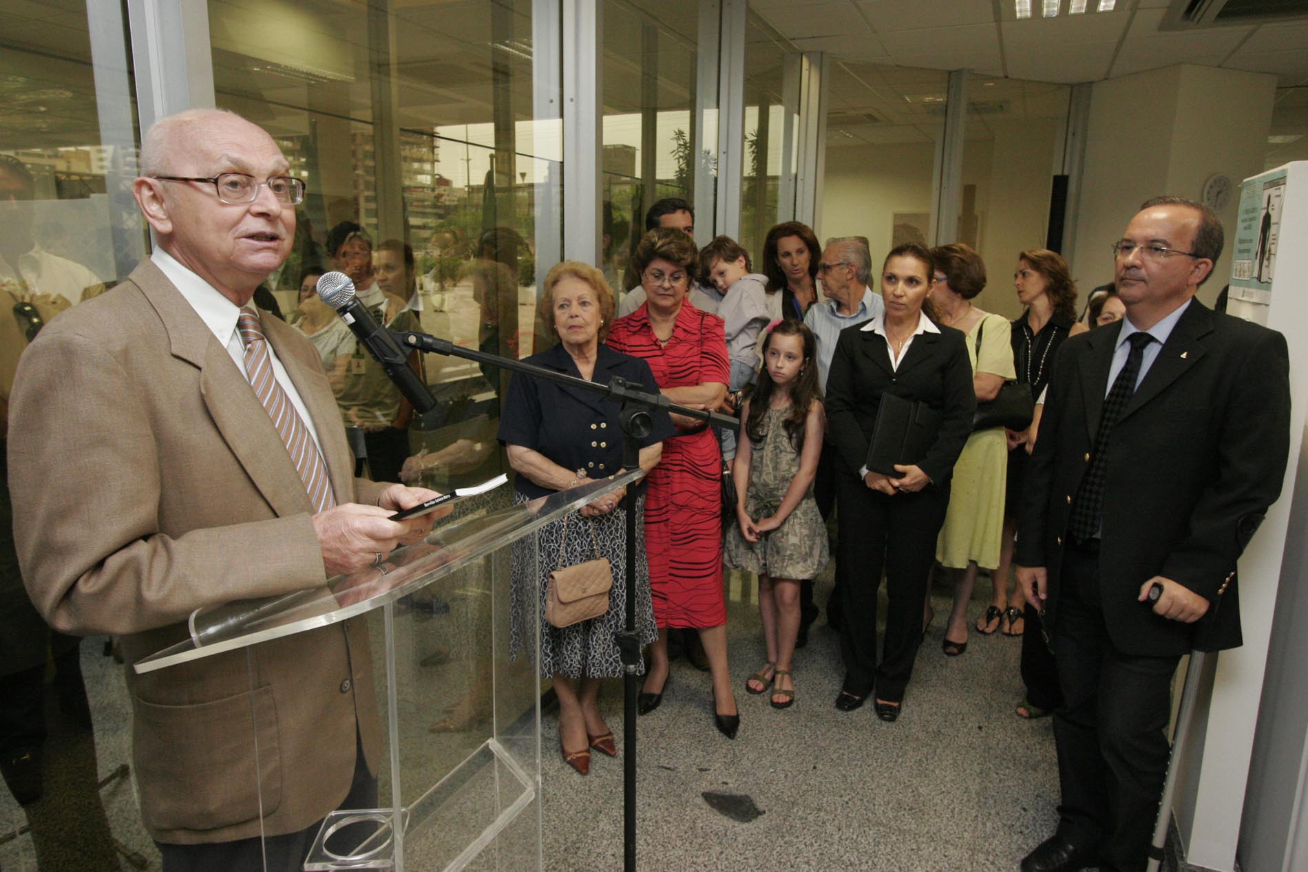 Reinauguração da biblioteca Marcelino Dutra