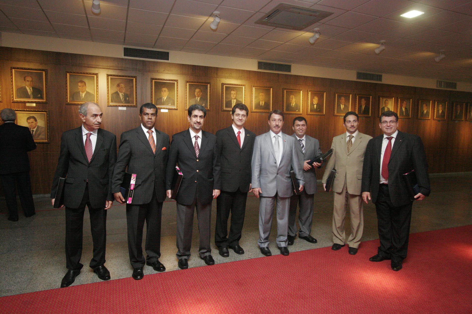 Embaixadores dos países árabes visitam a Assembleia Legislativa