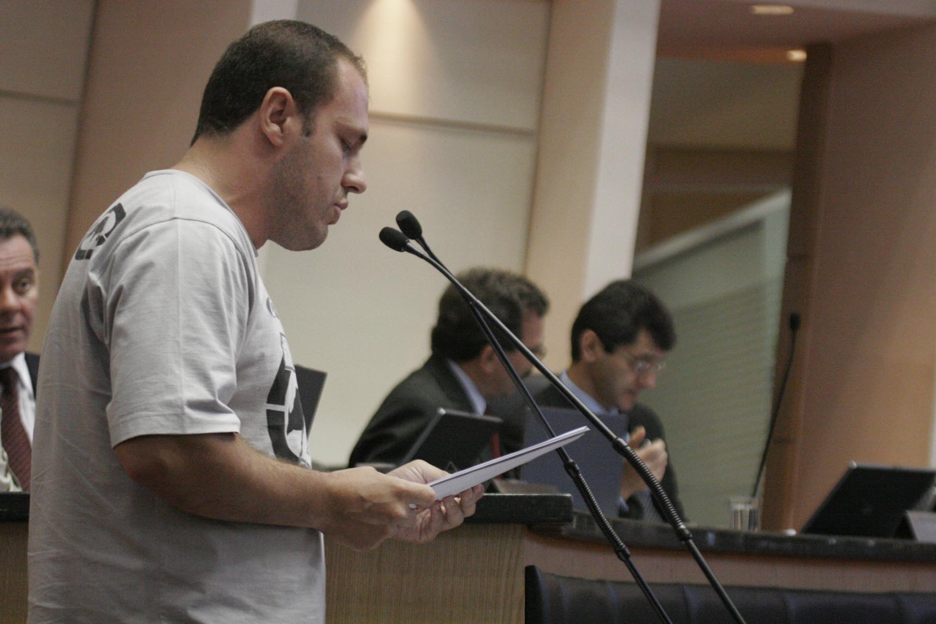Maicon Cezar Crispim - Sessão Ordinária - Plenário Osni Régis