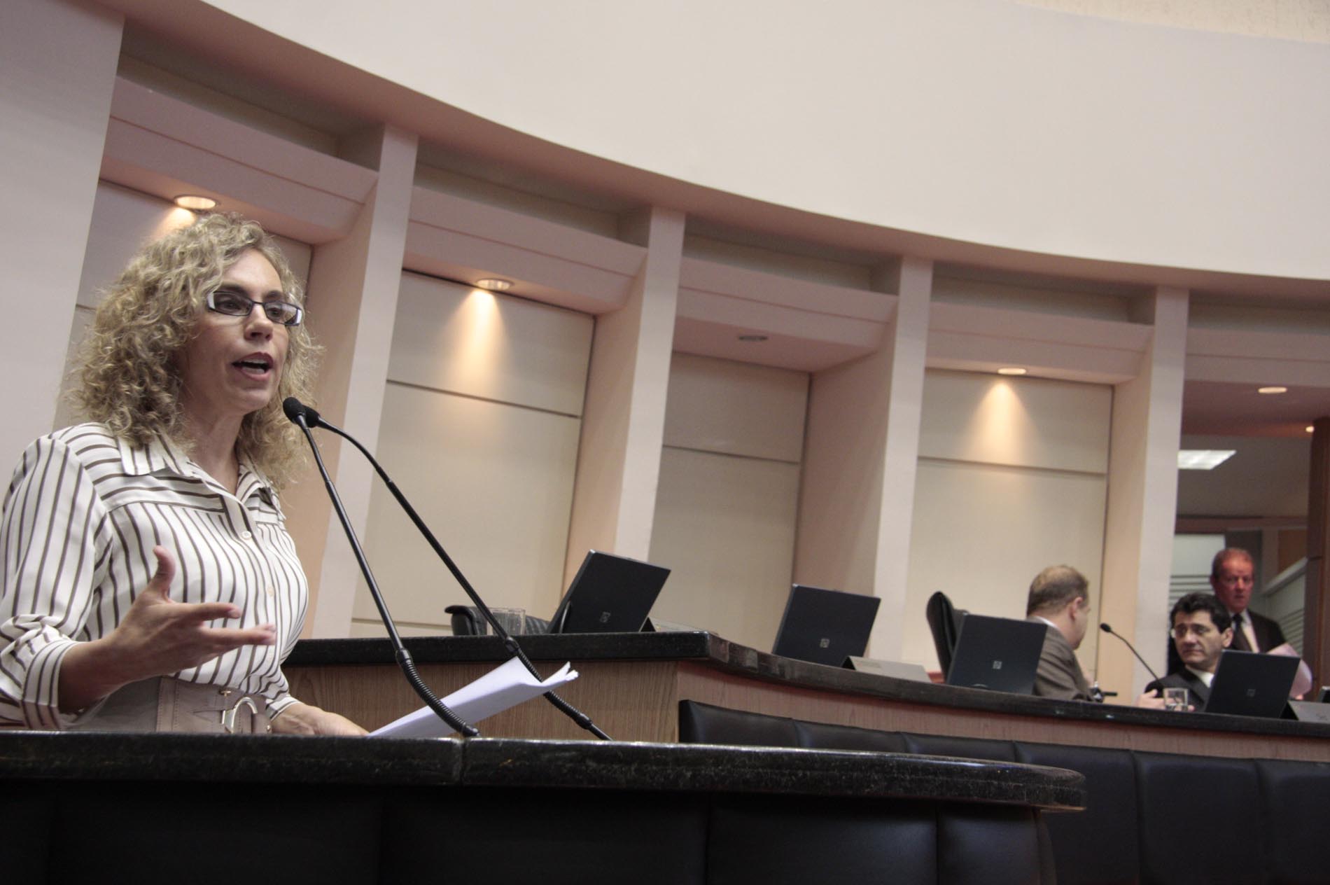 Deputada Ana Paula Lima (PT)