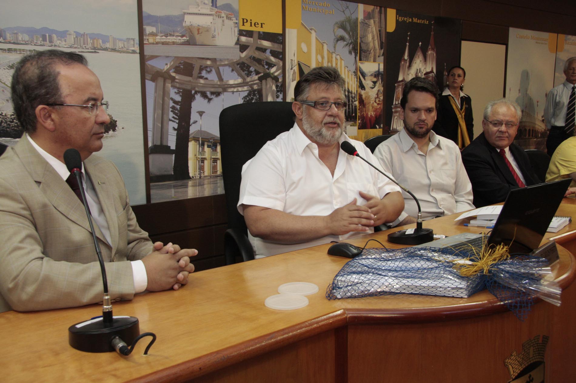Assinatura de convênio - Câmara Municipal de Itajaí