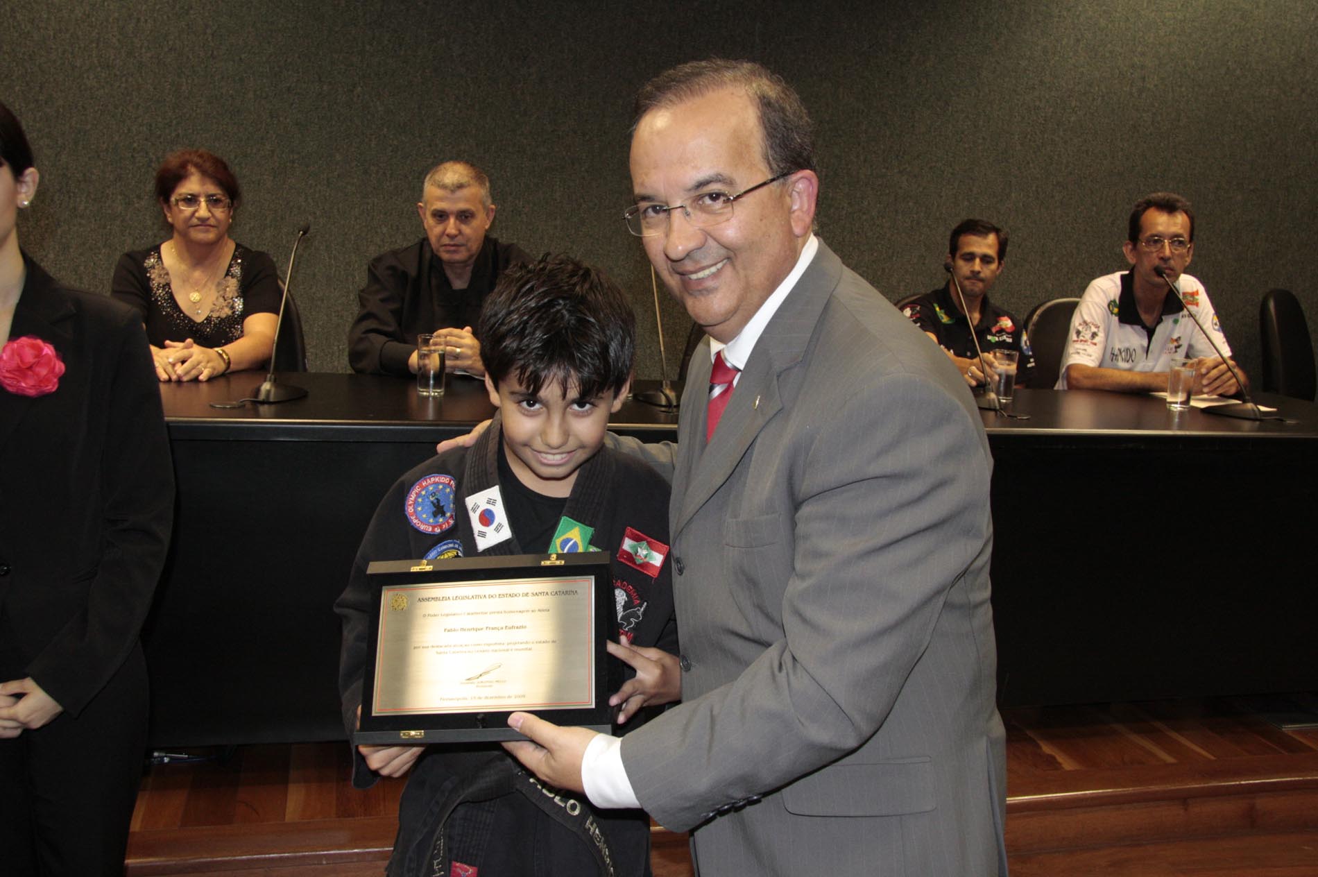 Ato Solene em homenagem aos Desportistas de Artes Marciais do Projeto Social Hapkido Educar