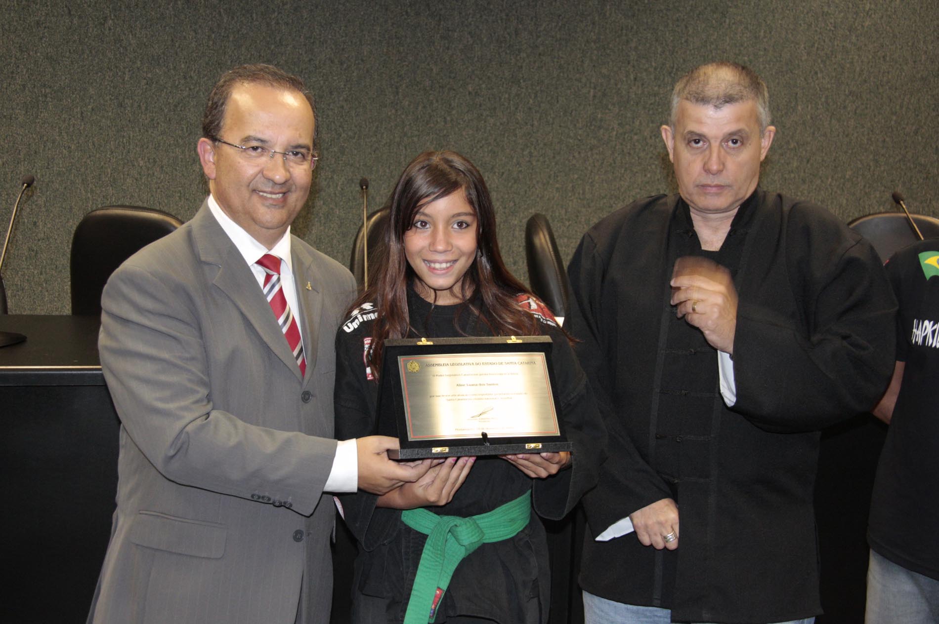 Ato Solene em homenagem aos Desportistas de Artes Marciais do Projeto Social Hapkido Educar