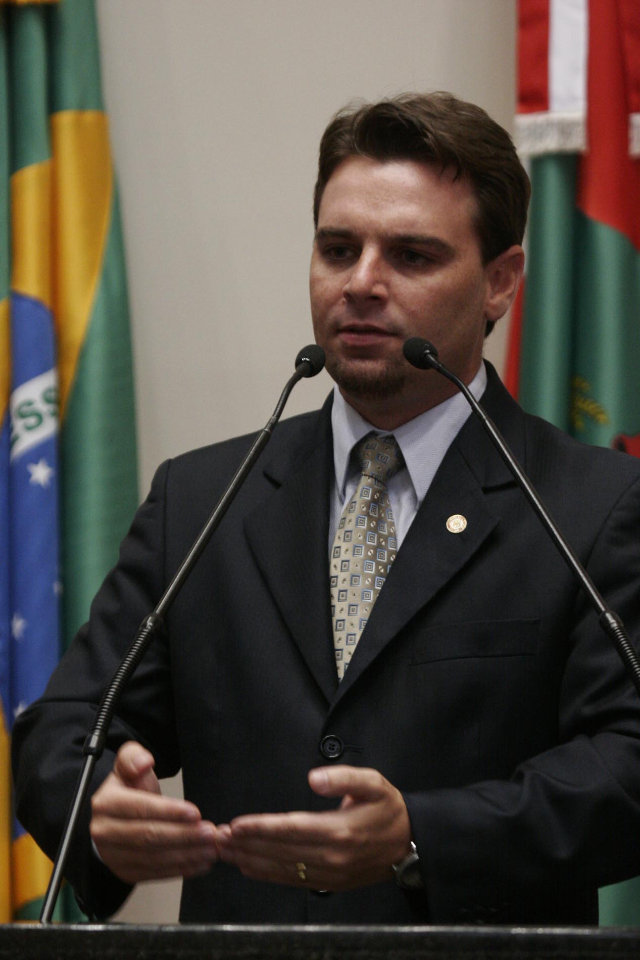 Deputado Cesar Souza Junior (DEM)