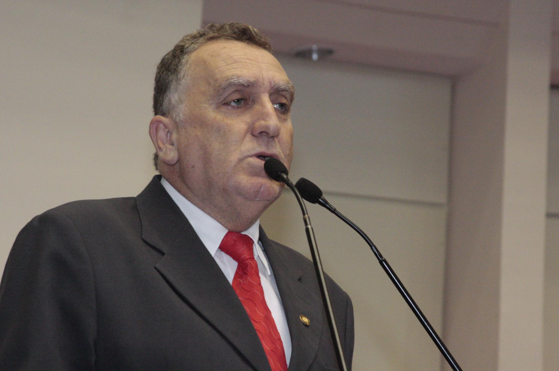 Projeto pretende acabar com filas para exames e tratamentos médicos
