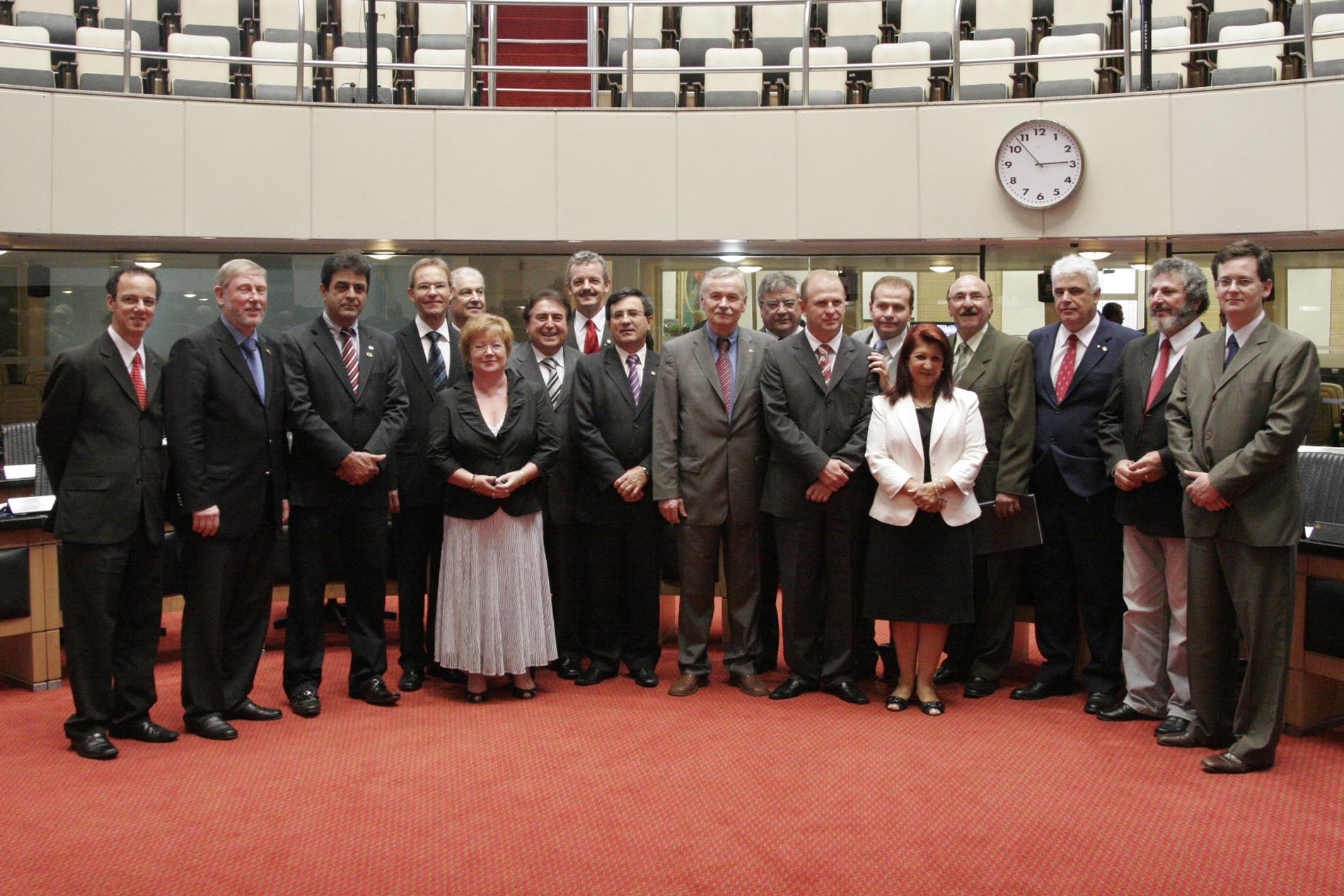 Comitiva com políticos e empresários alemães visita Parlamento Catarinense