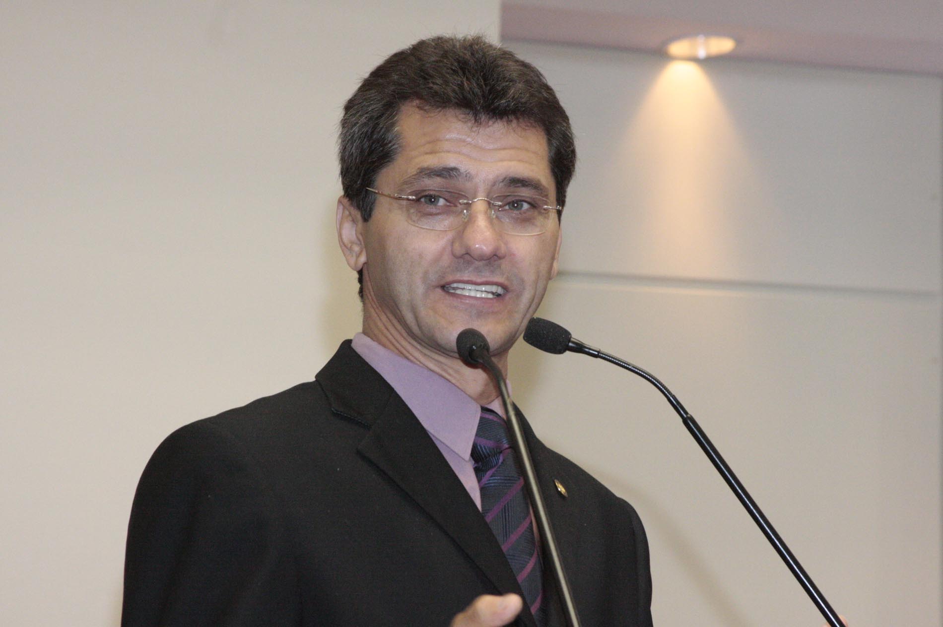 Comitiva chinesa fecha parceria com a UFSC na área tecnológica