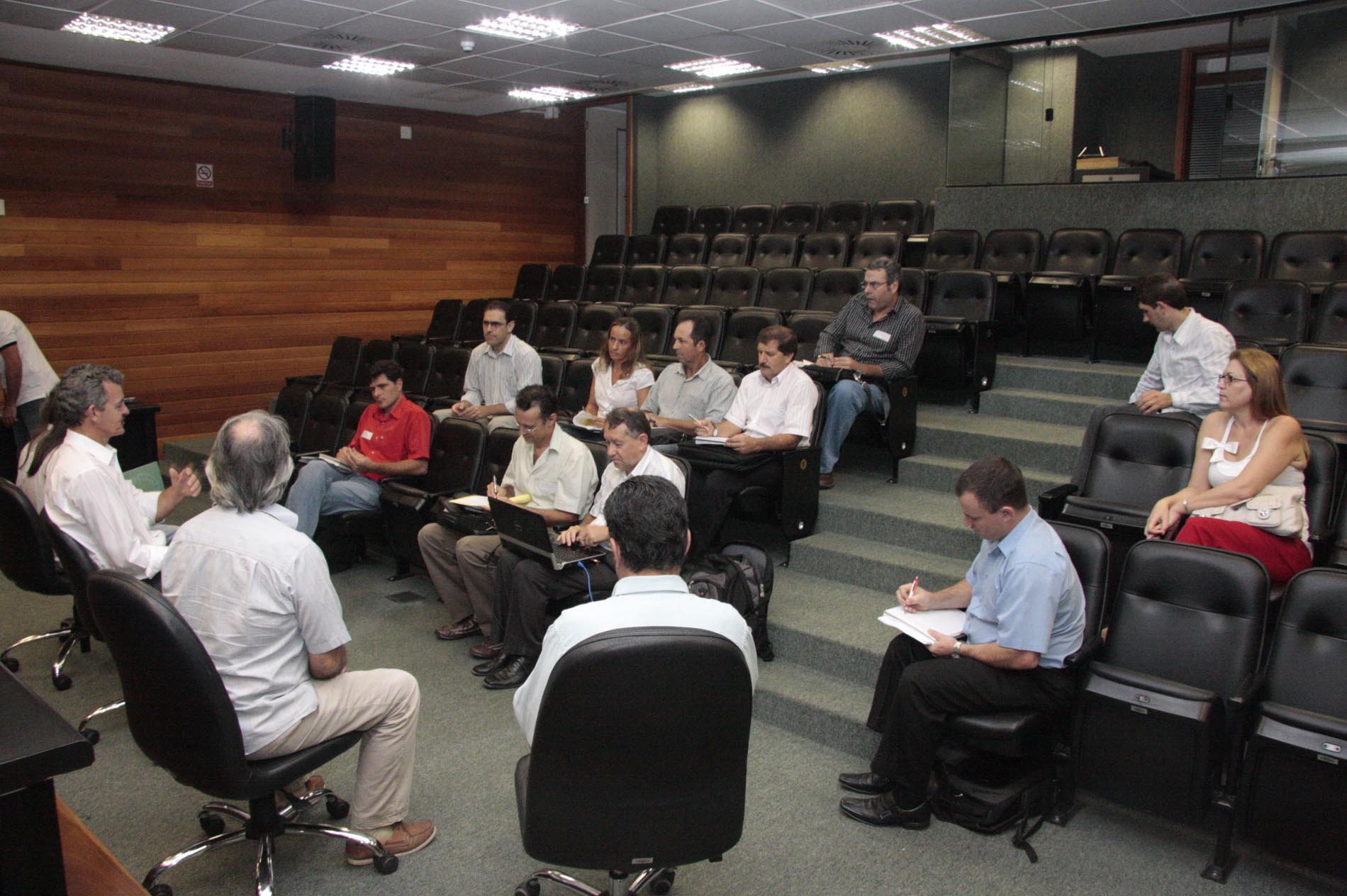 Reunião com entidades governamentais e não governamentais referentes à questão agrícola - Proposição: Deputado Dirceu Dresch