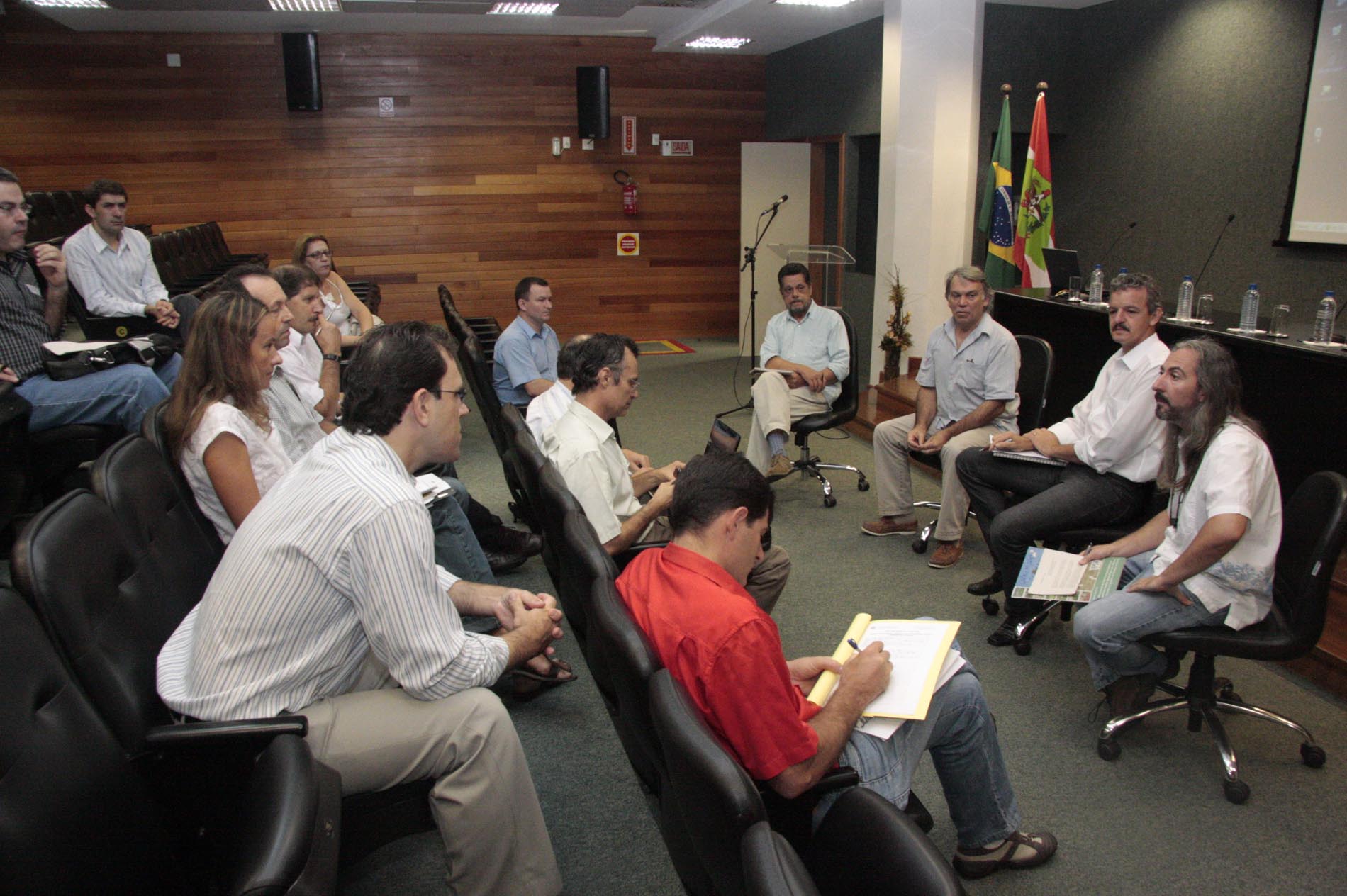 Reunião com entidades governamentais e não governamentais referentes à questão agrícola - Proposição: Deputado Dirceu Dresch