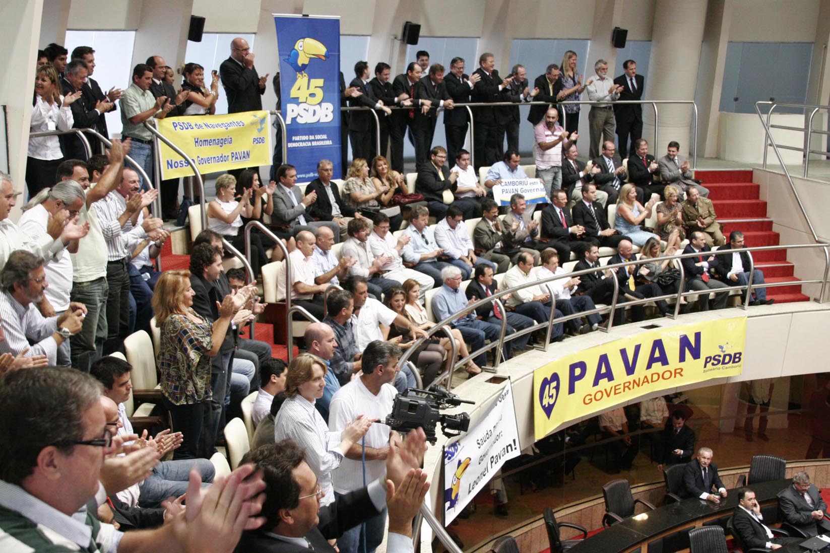 Sessão Solene - Posse do Governador Leonel Pavan