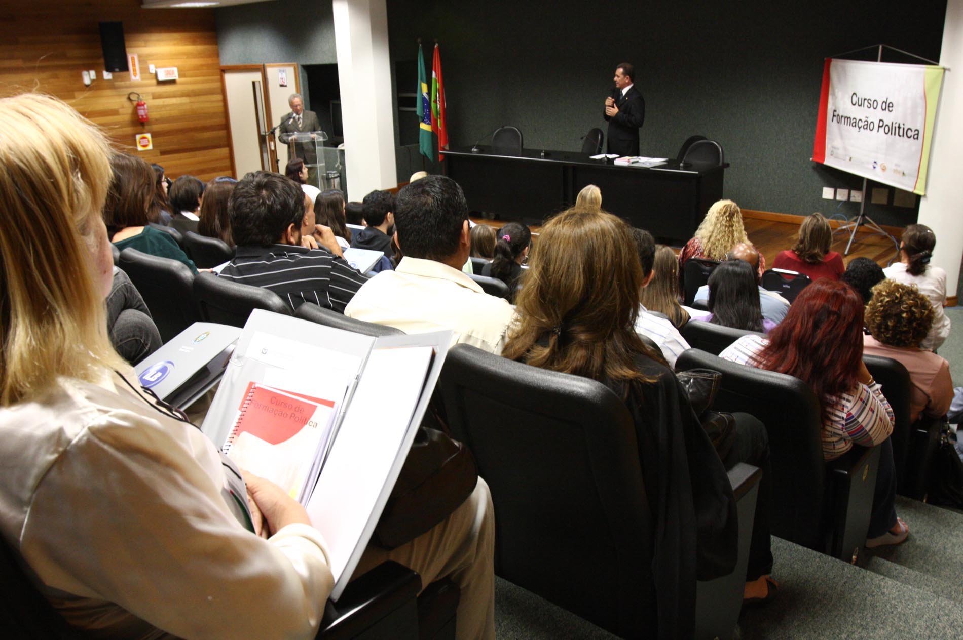 Escola do Legislativo - Curso Formação Política