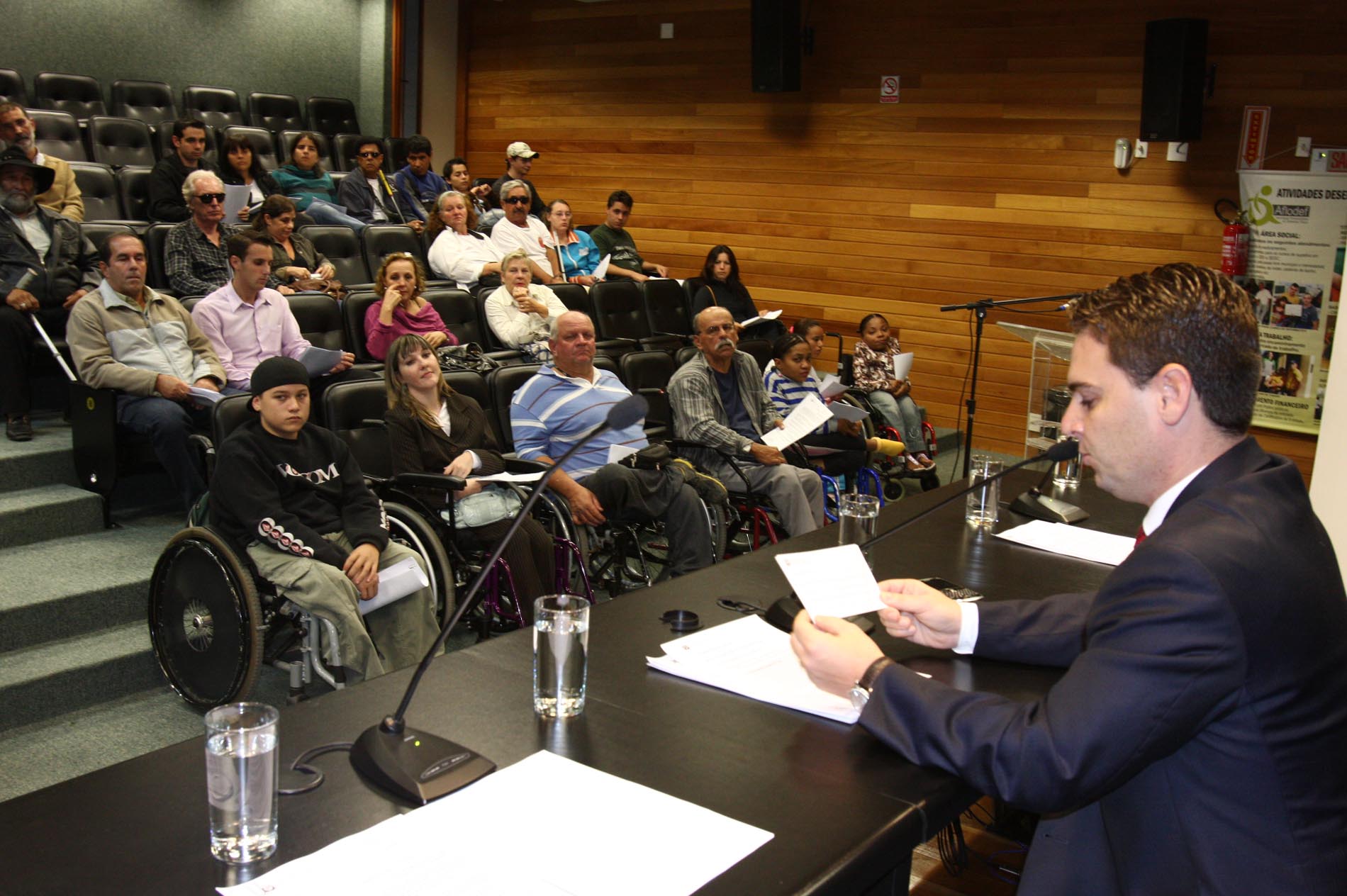 Audiência Pública – Deficientes no poder público