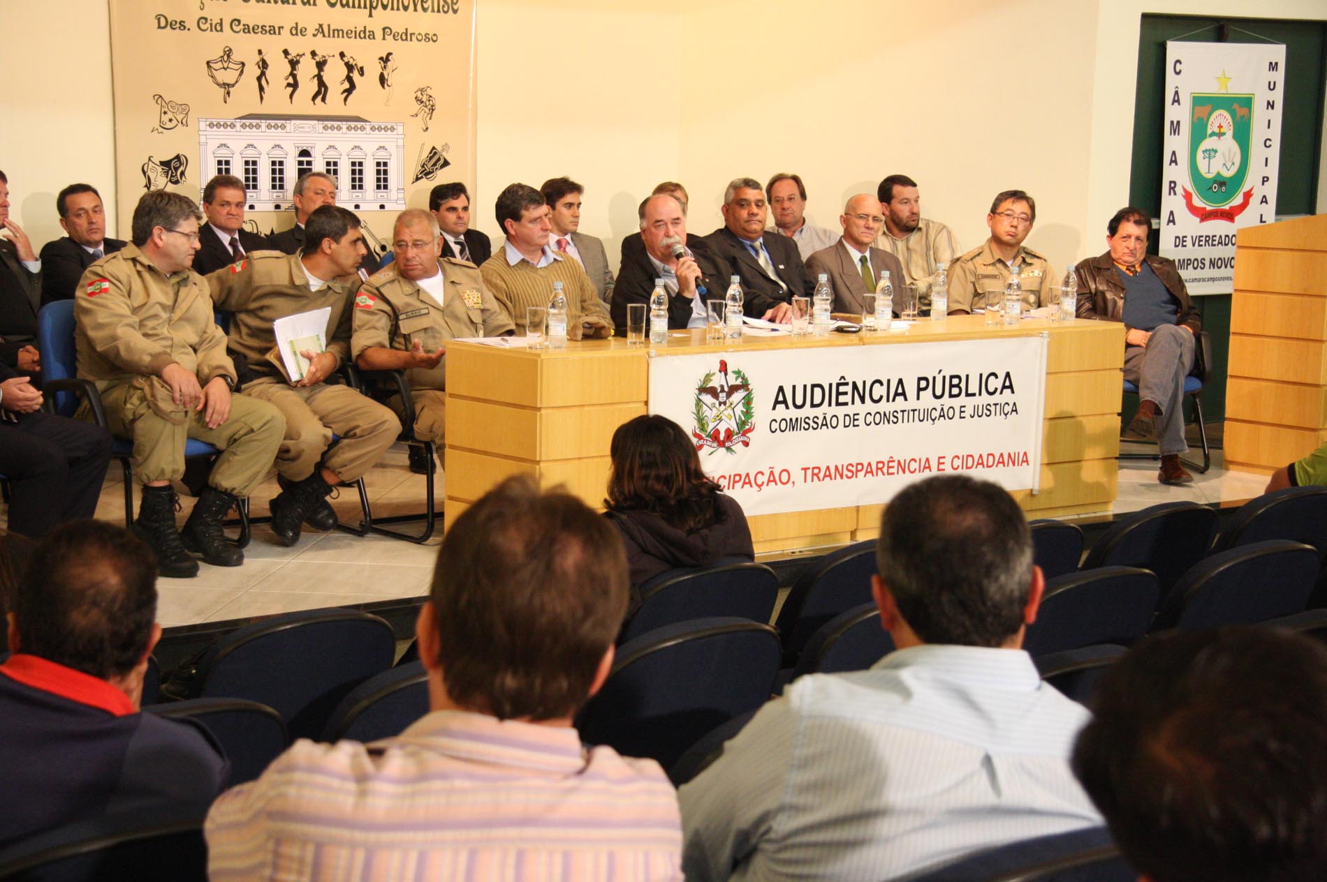 Audiência Pública a fim de debater o aumento dos índices de violência no município de Campos Novos.