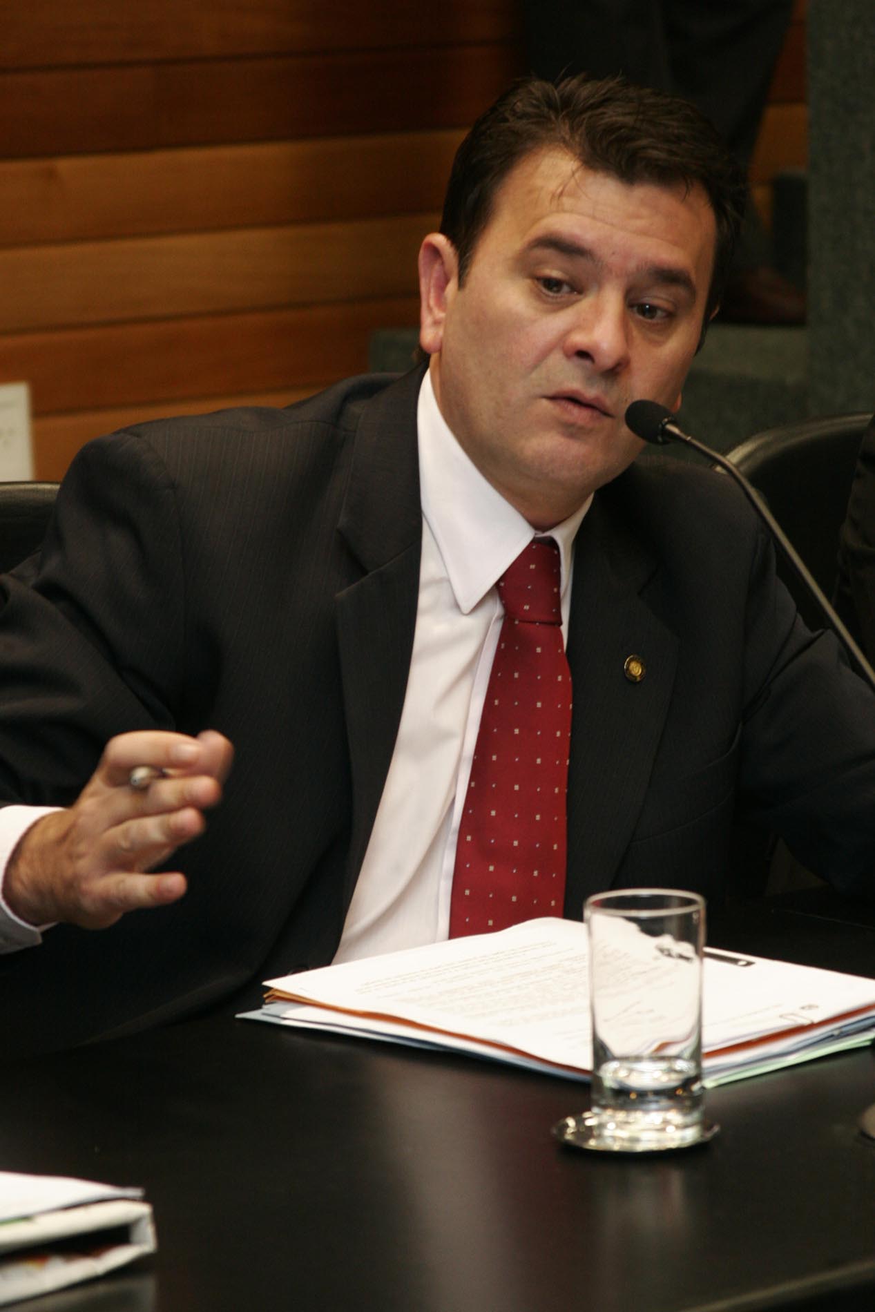 Comissão de Constituição e Justiça