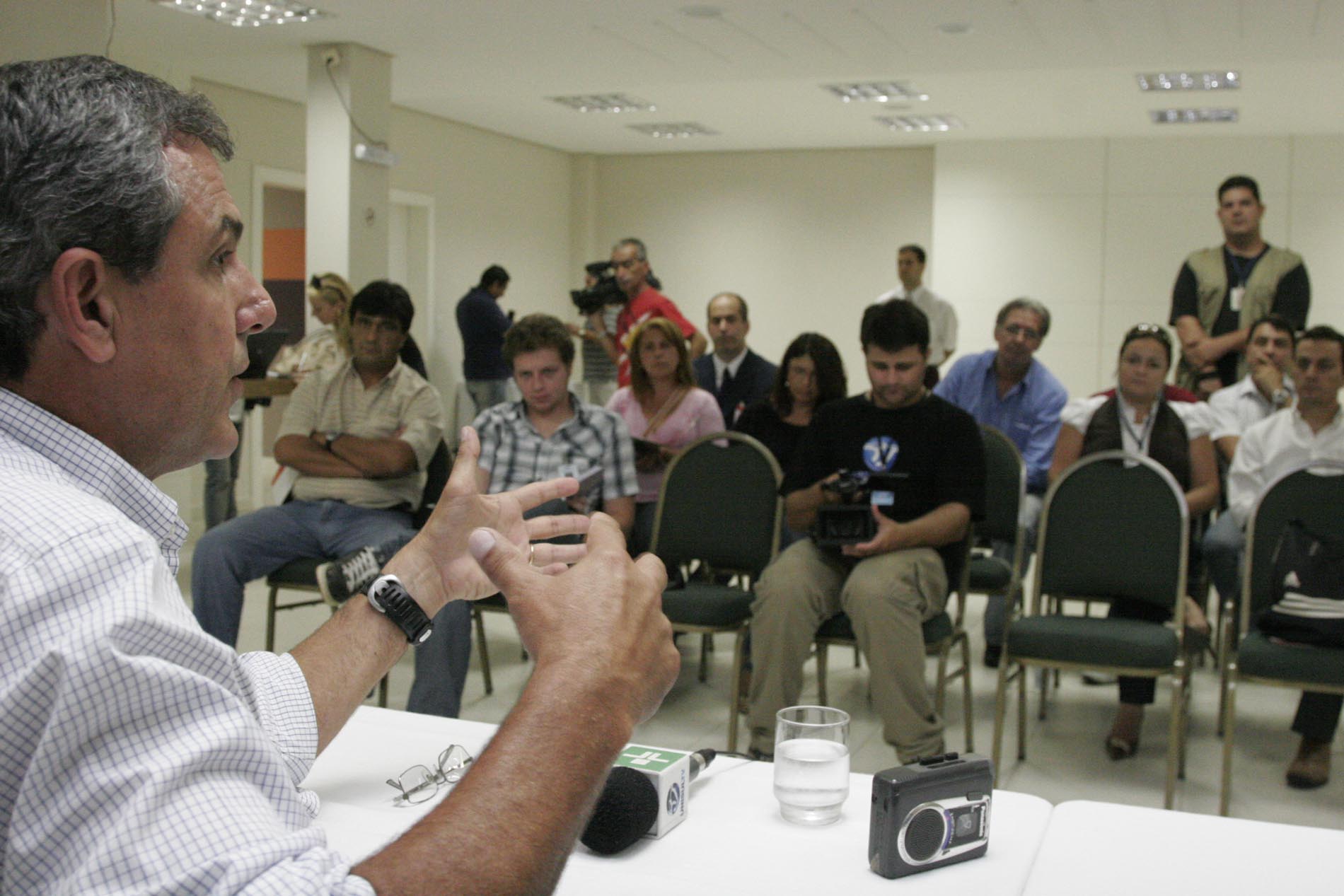 Coletiva de Imprensa – José Roberto Guimarães
