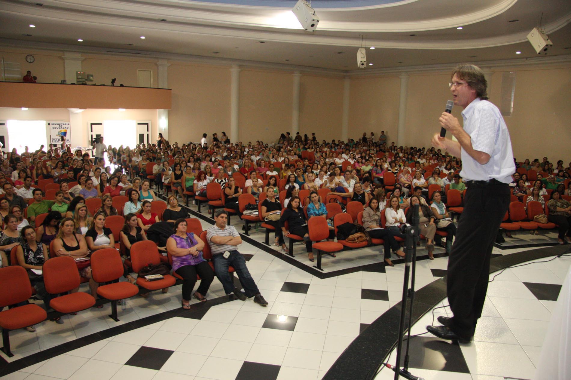 Seminário Regional os Desafios da Educação Brasileira 2010 - Local: Auditório da Igreja do Calvário